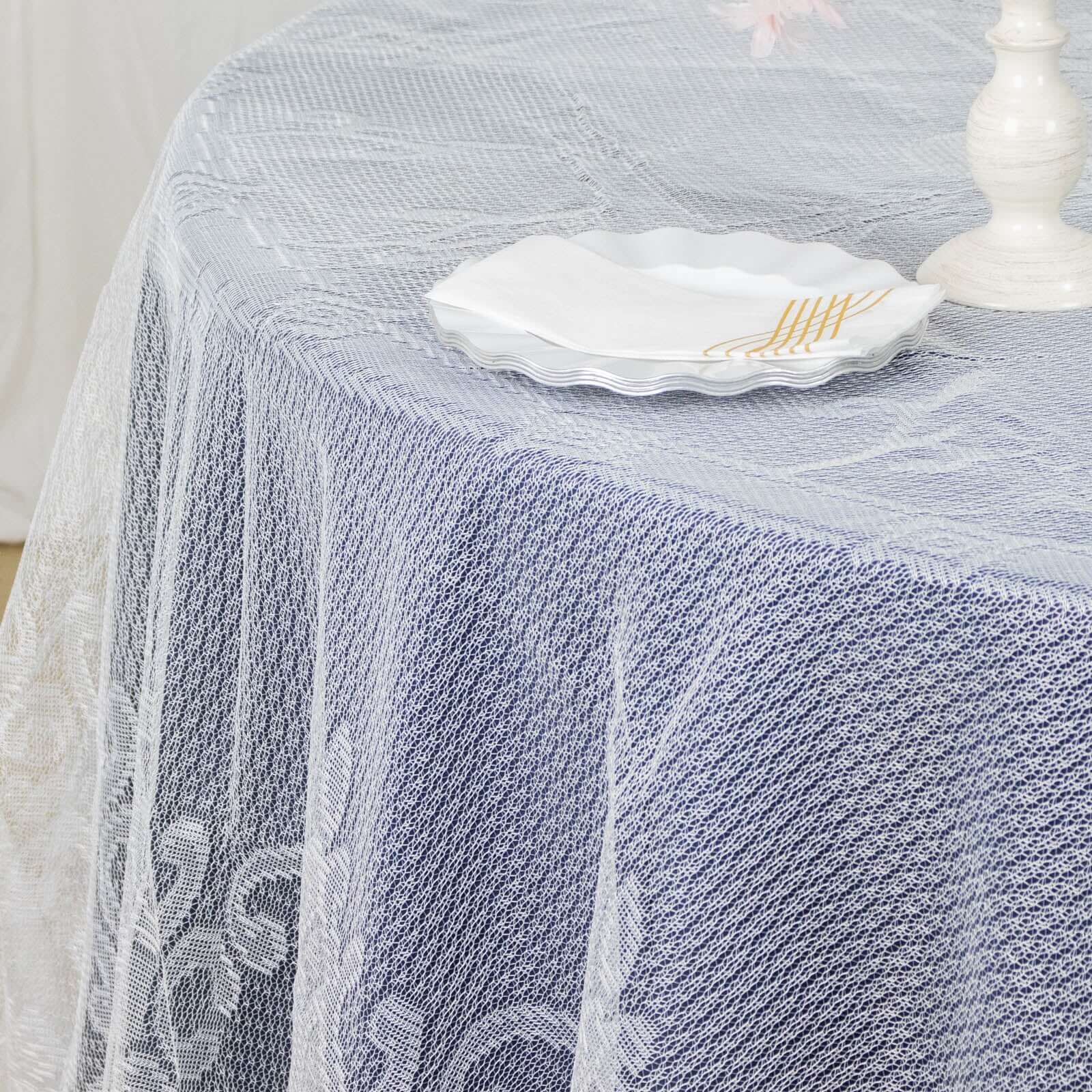 Ivory 120-Inch Seamless Premium Lace Round Tablecloth for Elegant Celebrations
