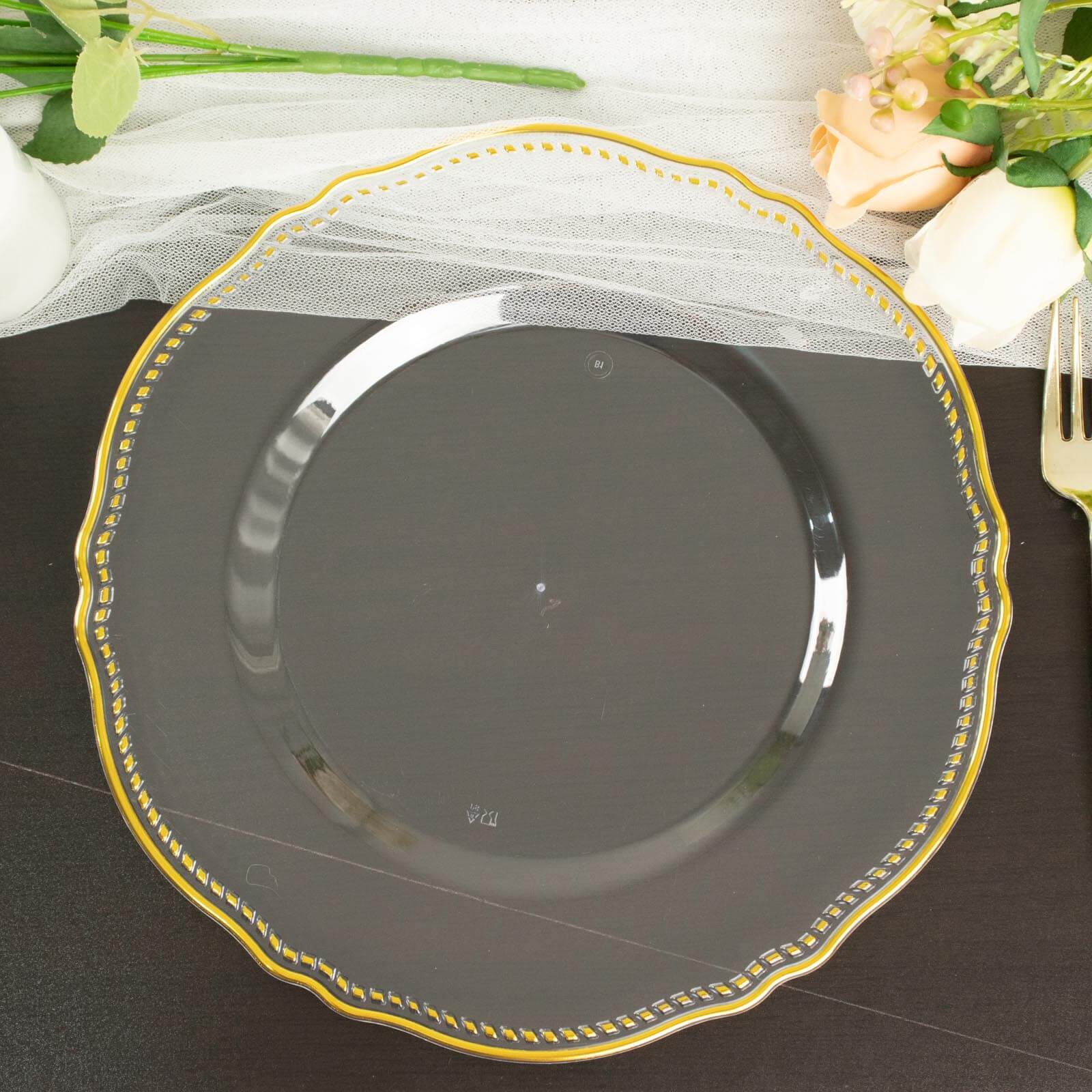 10-Pack Disposable Clear Plastic Dinner Plates with Gold Scalloped Rim - Ideal for Parties