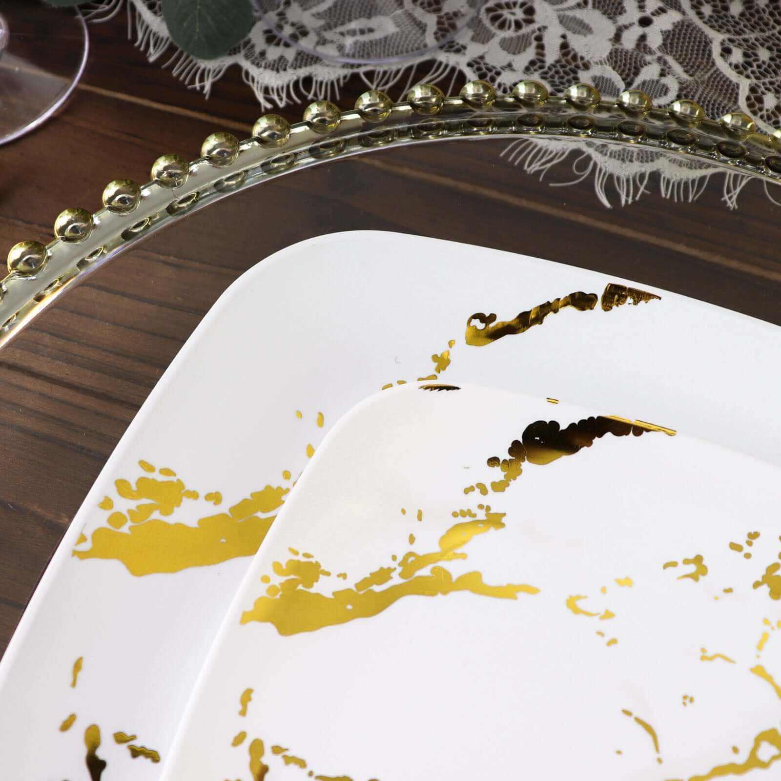 10-Piece Set of White Plastic Square Dessert Plates with Gold Marble Design - Ideal for Weddings and Special Events