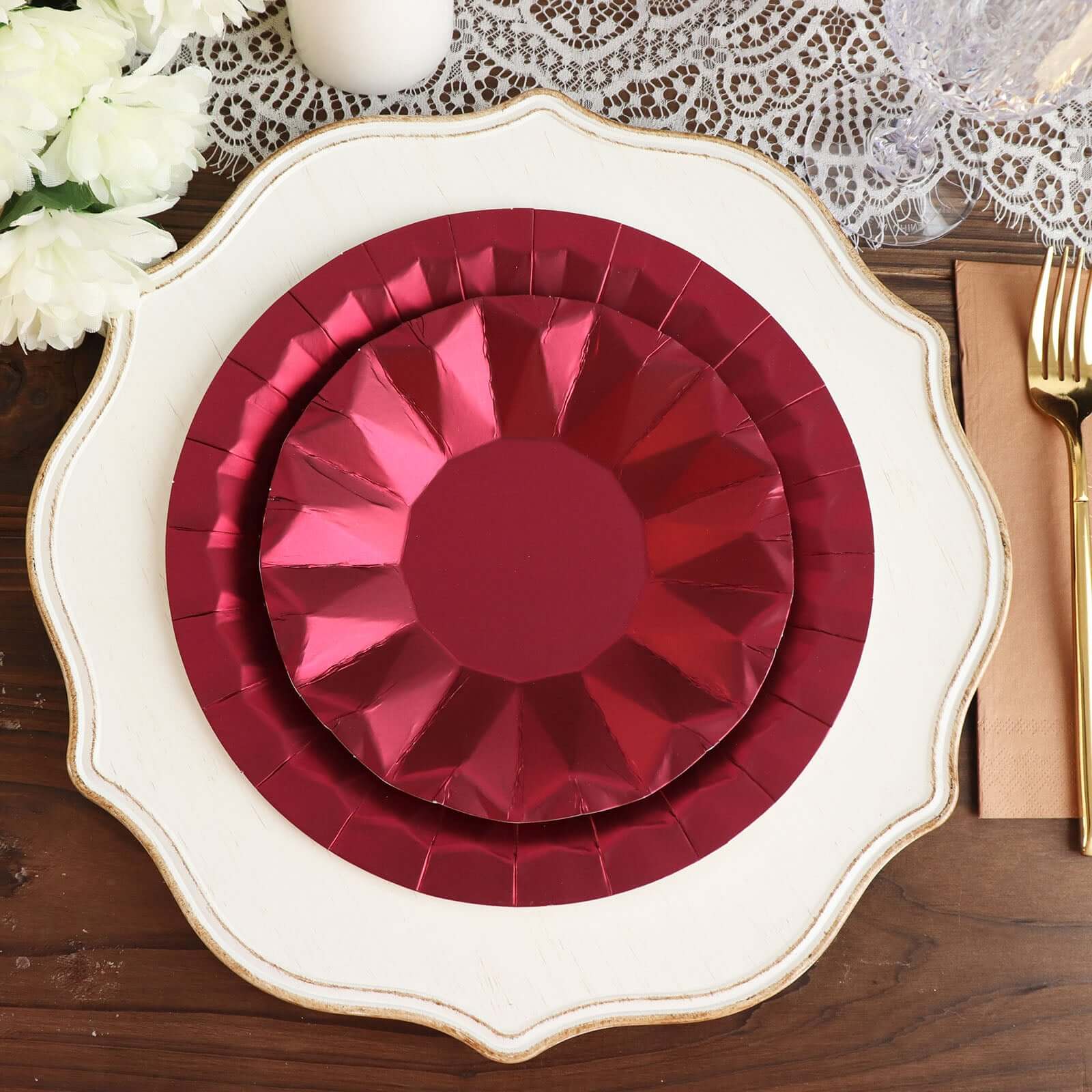 25-Piece Set of 9-Inch Round Disposable Burgundy Paper Dinner Plates with Geometric Prism Rim, 400GSM