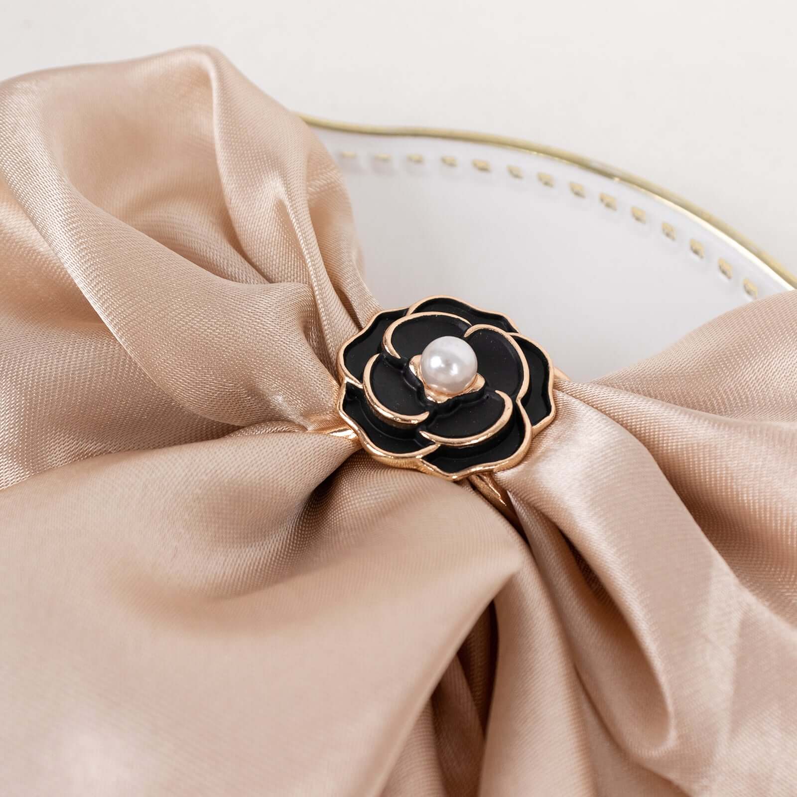 Get 10-Pack Black 3D Rose Shaped Metal Chair Sash Pin Buckles - Stylish Pearl Floral Napkin Rings with Gold Rim