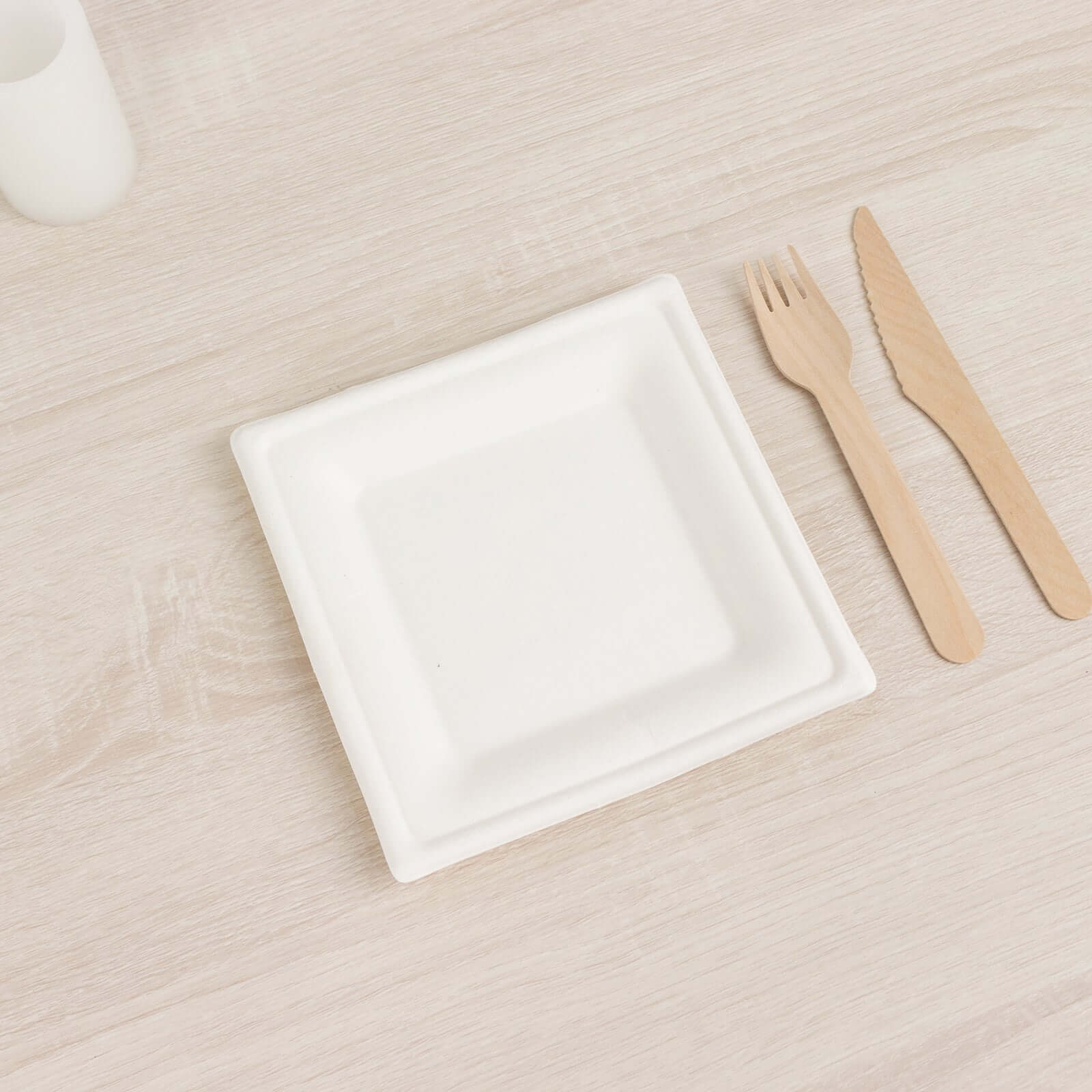 50-Pack White Biodegradable Bagasse 6" Square Dessert Plates - Ideal for Outdoor & Eco-Friendly Celebrations