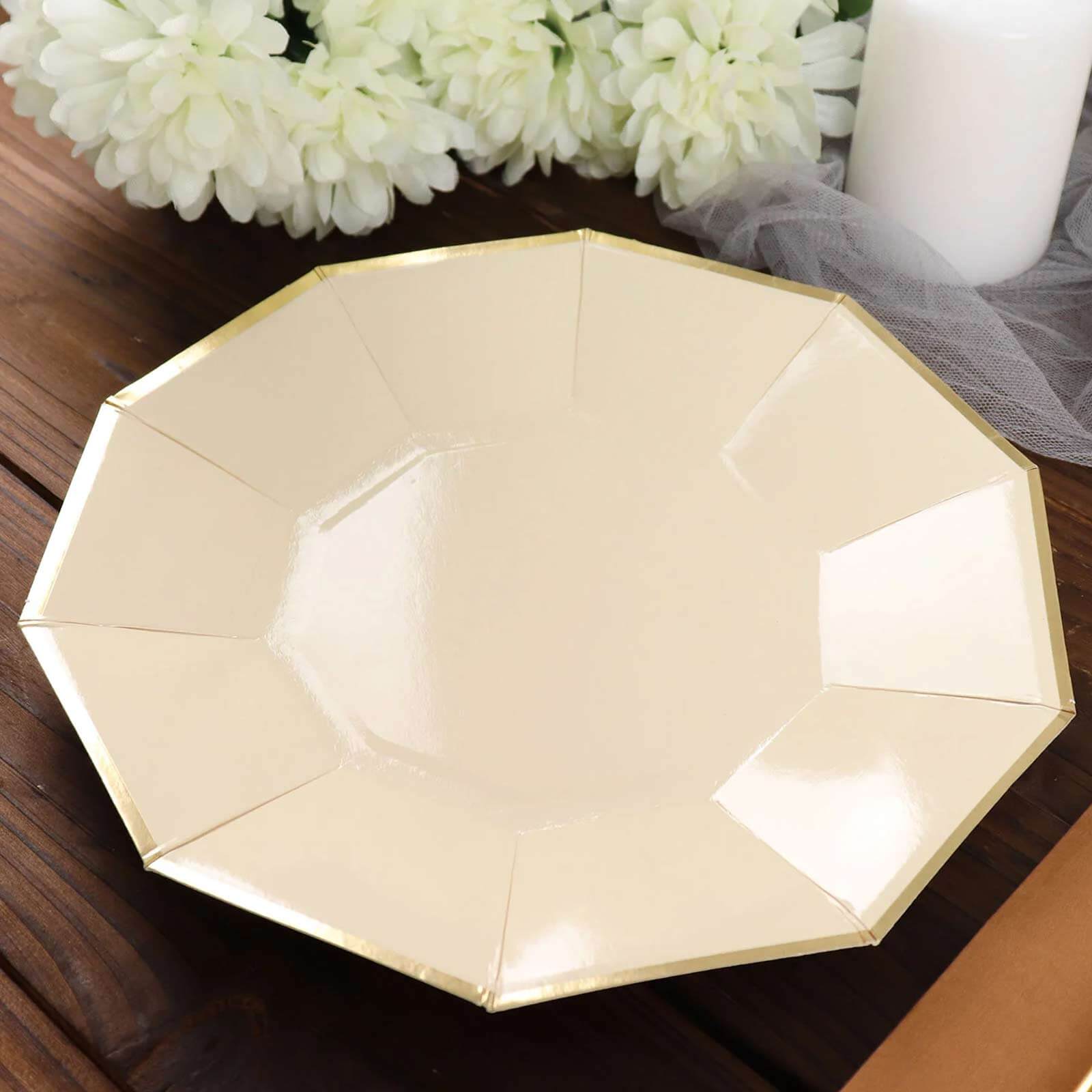 25-Piece Set of 9-Inch Beige Disposable Dinner Plates with Gold Foil Rim for Modern Weddings and Events