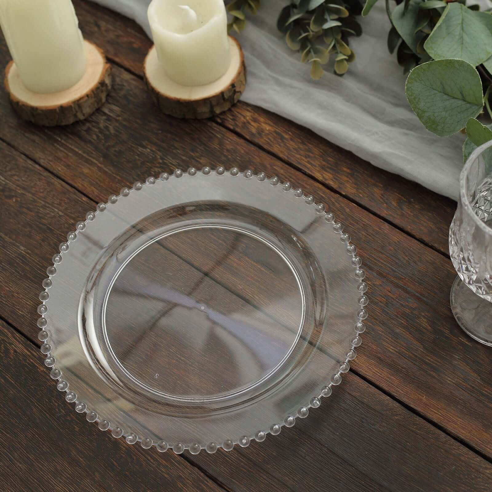 Get 10-Pack of Clear Round Plastic Dessert Plates with Beaded Rim for Parties and Events