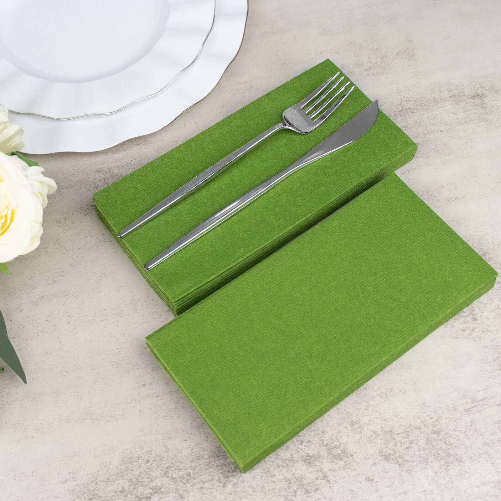 20-Pack Disposable Olive Green Airlaid Guest Towels - Linen-Like, Highly Absorbent Napkins