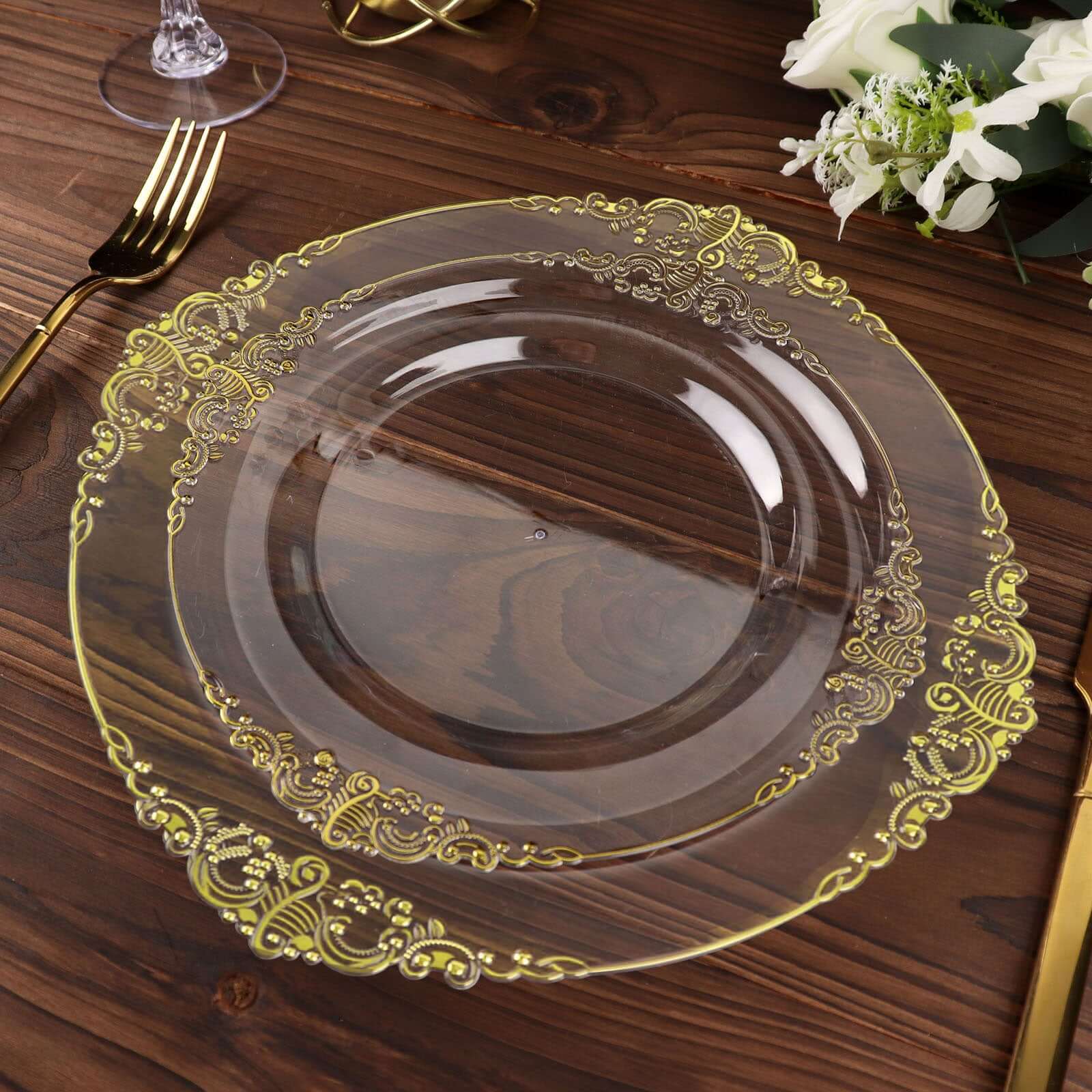 Hot Deal! 10-Pack Disposable Round Plastic Dinner Plates with Gold Leaf Embossed Rim in Vintage Baroque Style