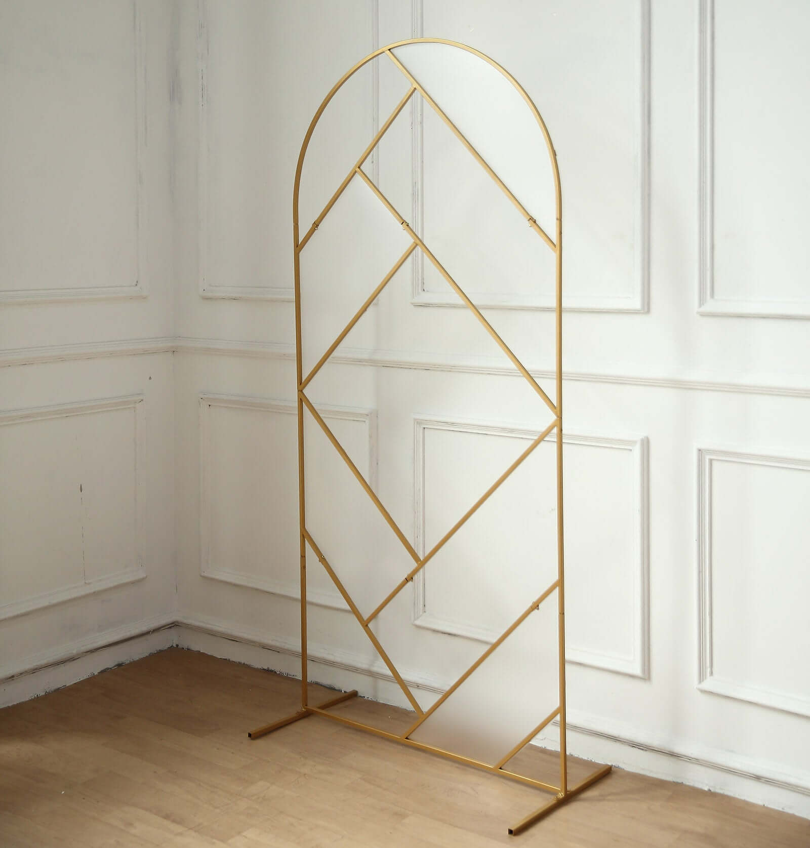 7ft Tall Gold Metal Geometric Flower Frame Prop Stand - Ideal for Weddings!