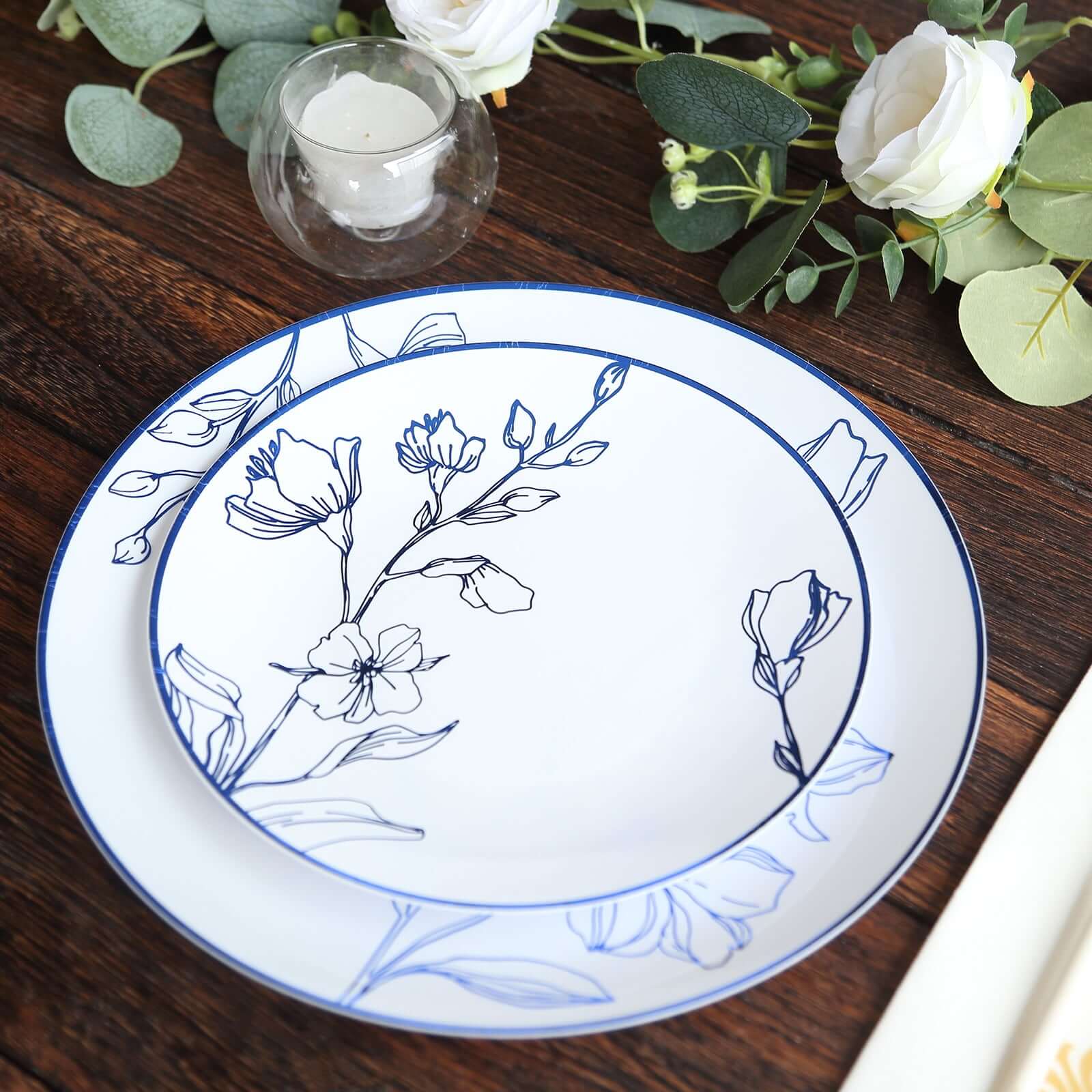Stylish Disposable Set of 20 White Plastic Plates with Metallic Blue Floral Design - 8, 10 Inches