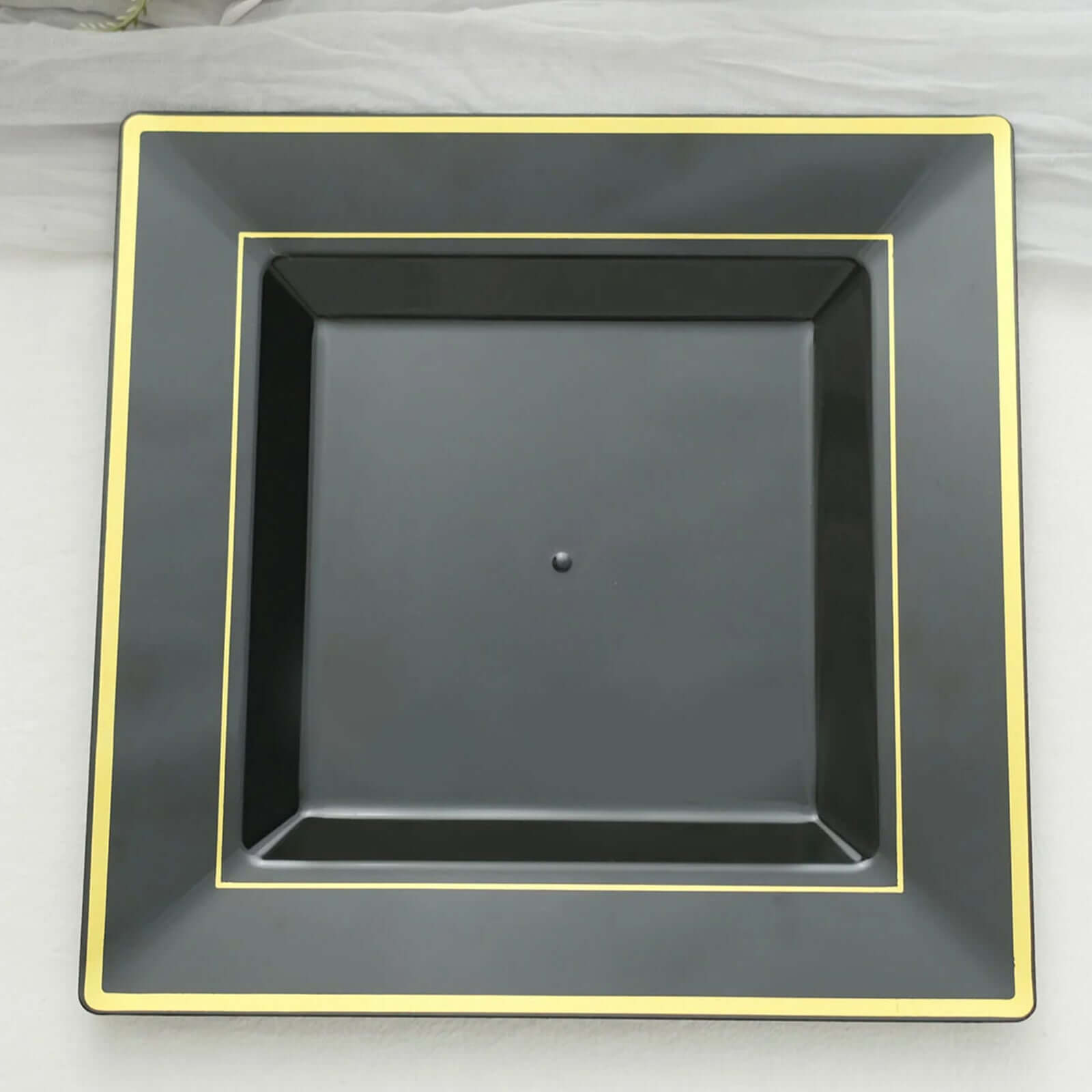 10-Piece Set of Lightweight Disposable Black Square Dinner Plates with Gold Trim
