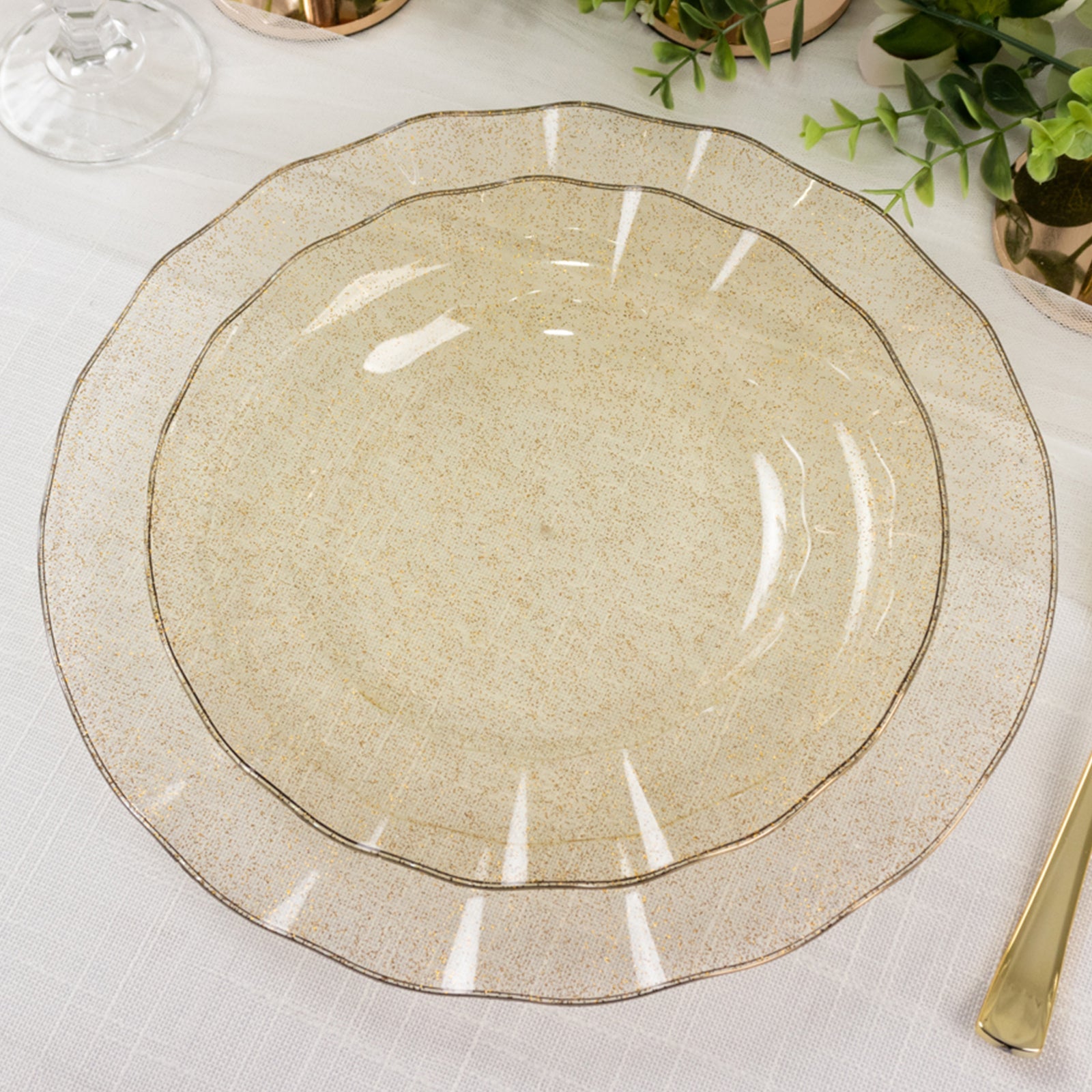 10-Pack Plastic 9 Round Dinner Plates in Gold Glitter with Ruffled Rim - Transparent Sturdy Disposable Dinnerware
