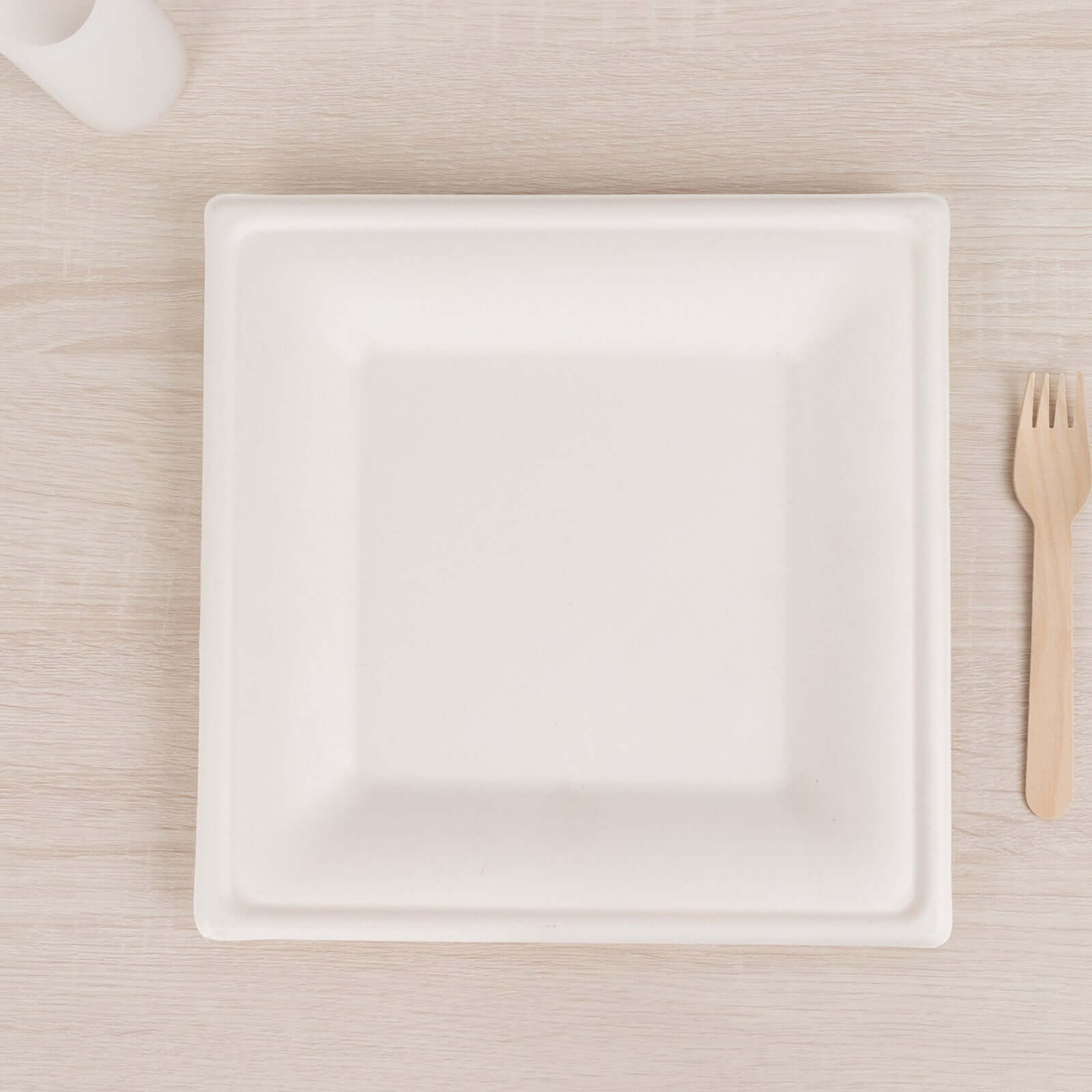 50-Piece Set of White Wide-Rimmed Square 10-Inch Bagasse Dinner Plates - Eco-Friendly for Events