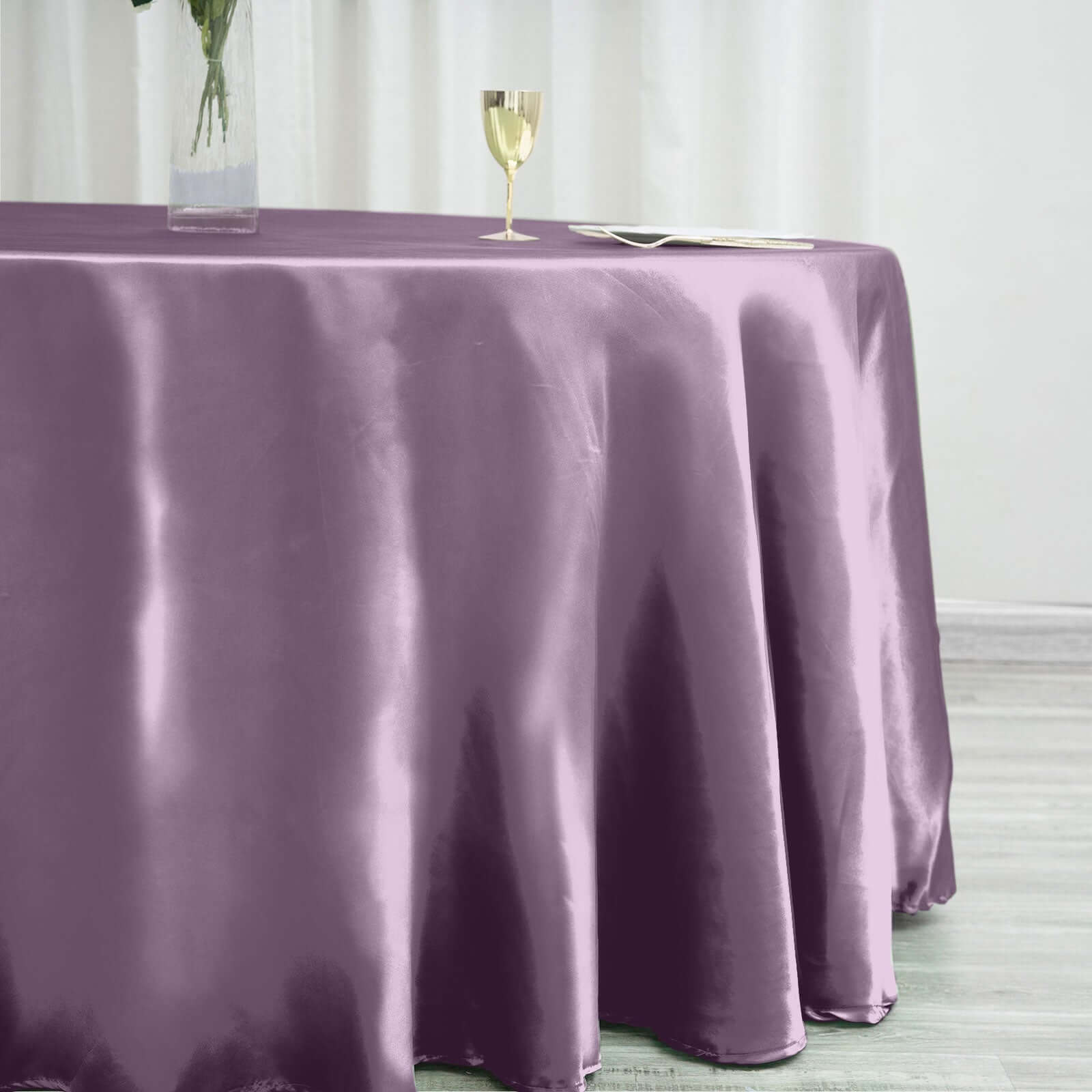 Stylish Seamless Satin Round Tablecloth in Violet Amethyst - 120 Inch for Various Events
