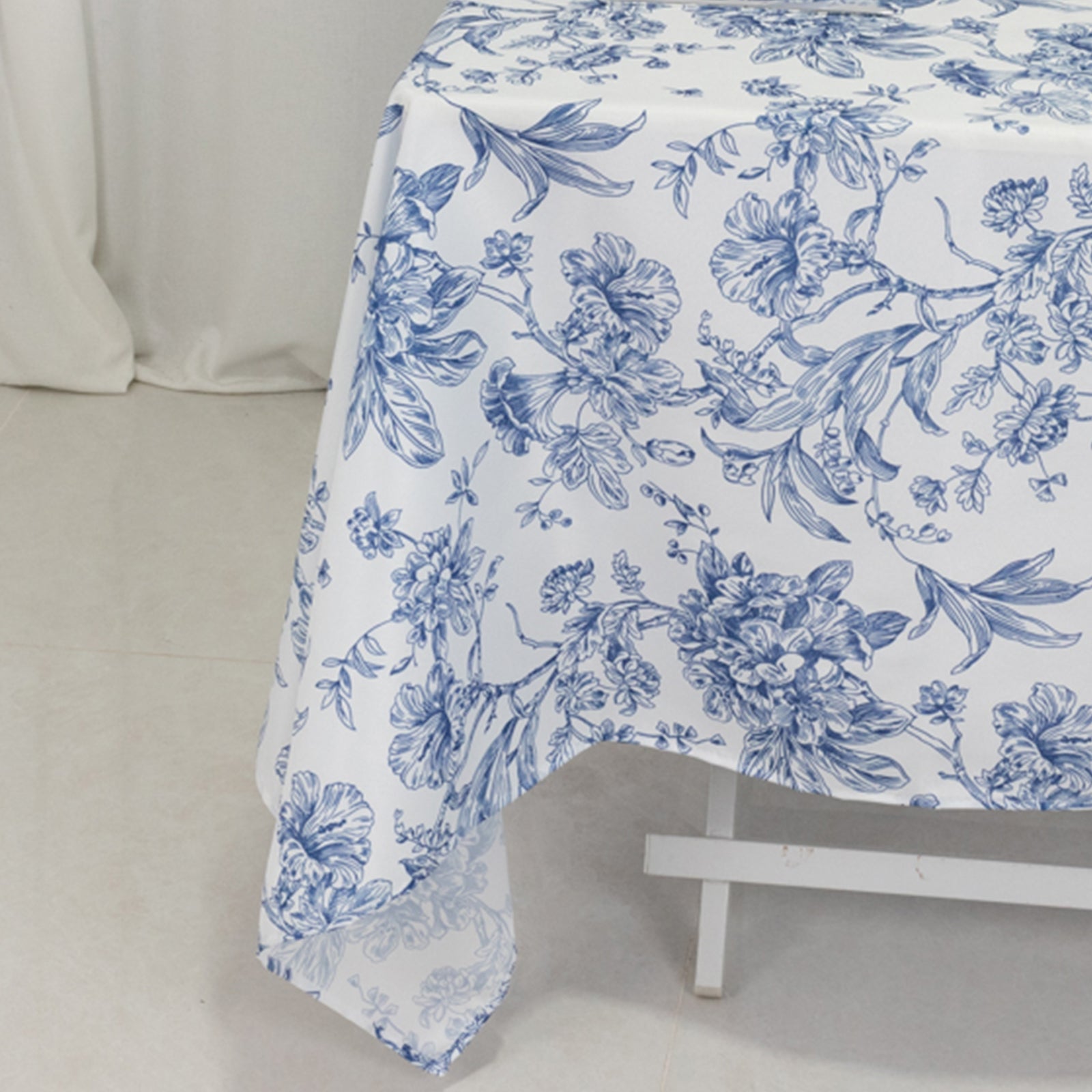 Get This Elegant 70x70 Polyester Square Tablecloth in White - Blue French Toile Pattern for Fancy Settings
