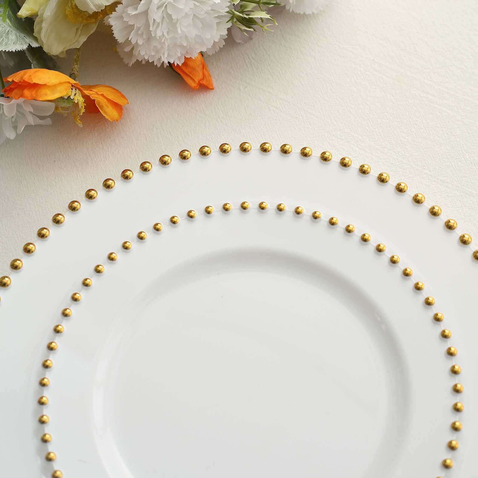 Hot Deal! 10-Pack Disposable White Plastic Round Dinner Plates with Gold Beaded Rim for Banquets