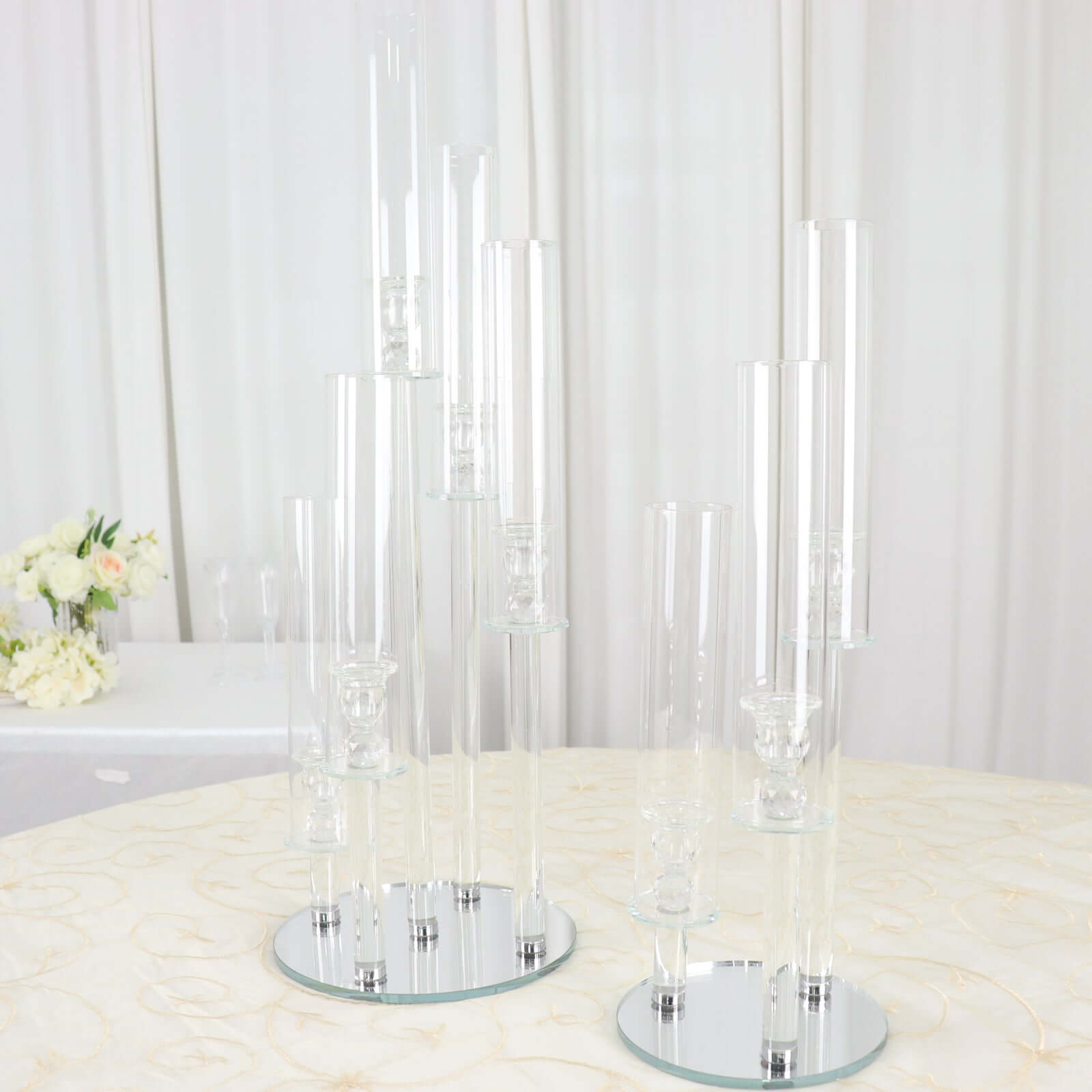 3-Arm Round Crystal Glass Candelabra - Ideal Centerpiece for Weddings and Events