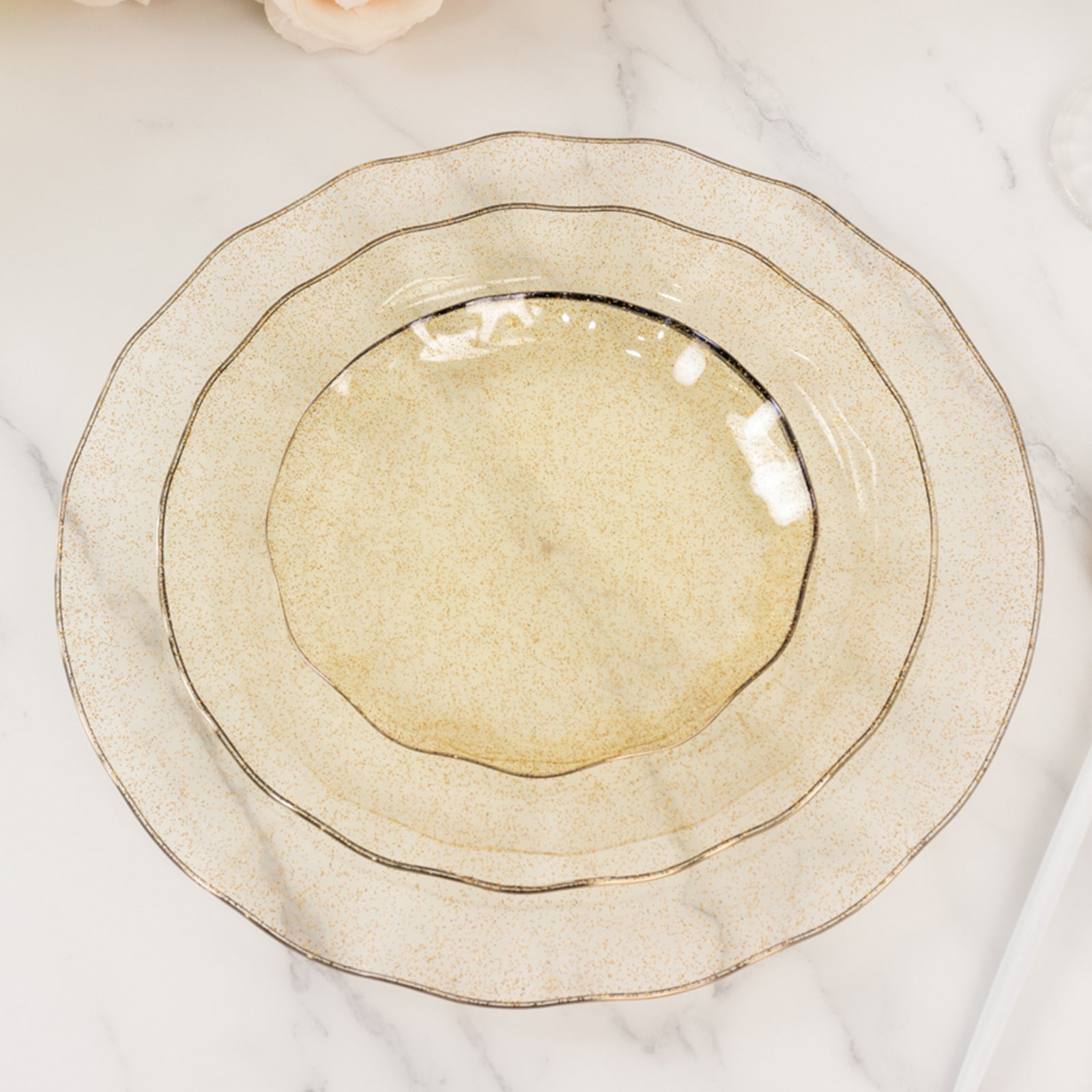 10-Piece Set of Disposable Gold Glitter Plastic Round Dessert Plates with Ruffled Rim