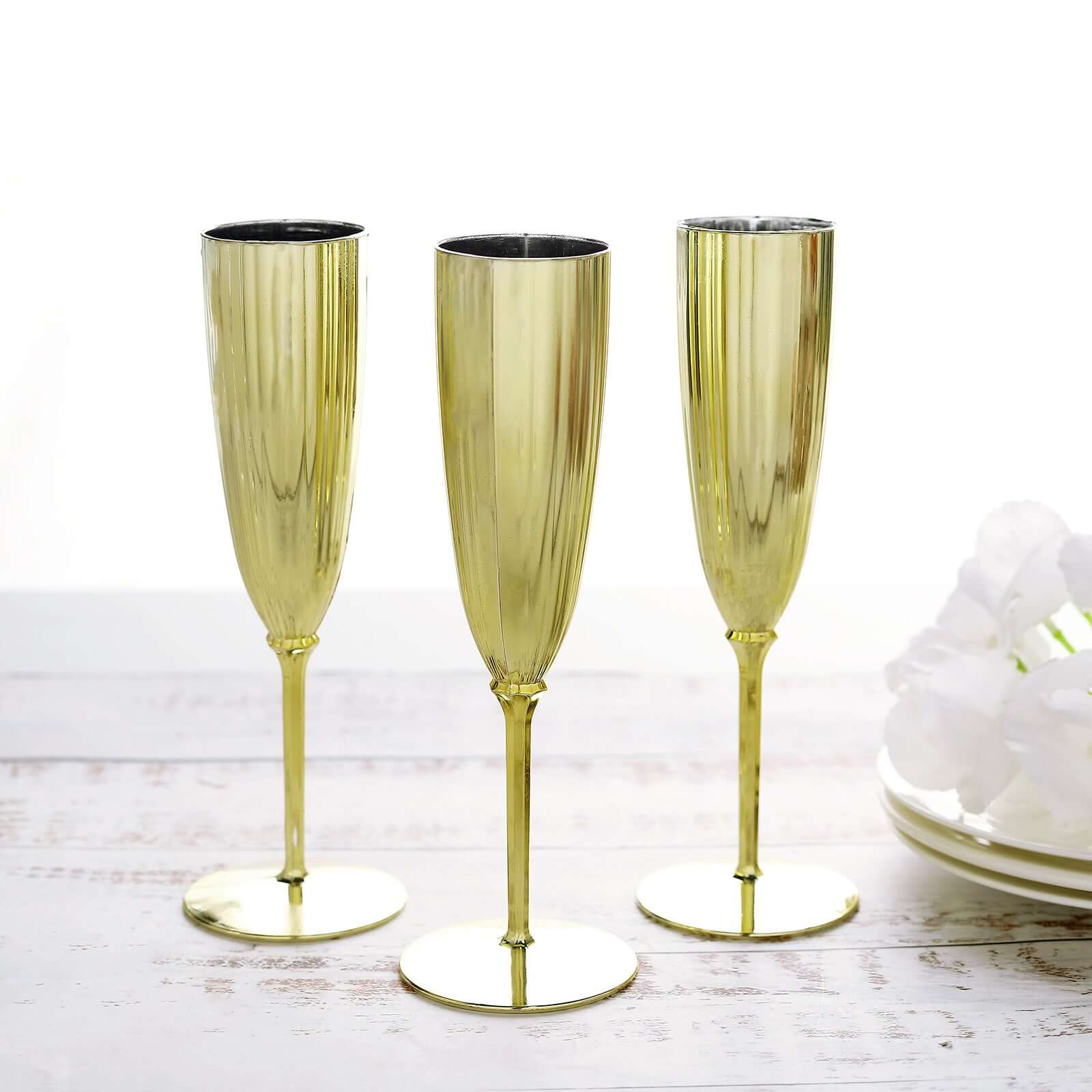 Hot Deal! 6-Pack Metallic Gold Plastic 5oz Disposable Champagne Flutes for Parties