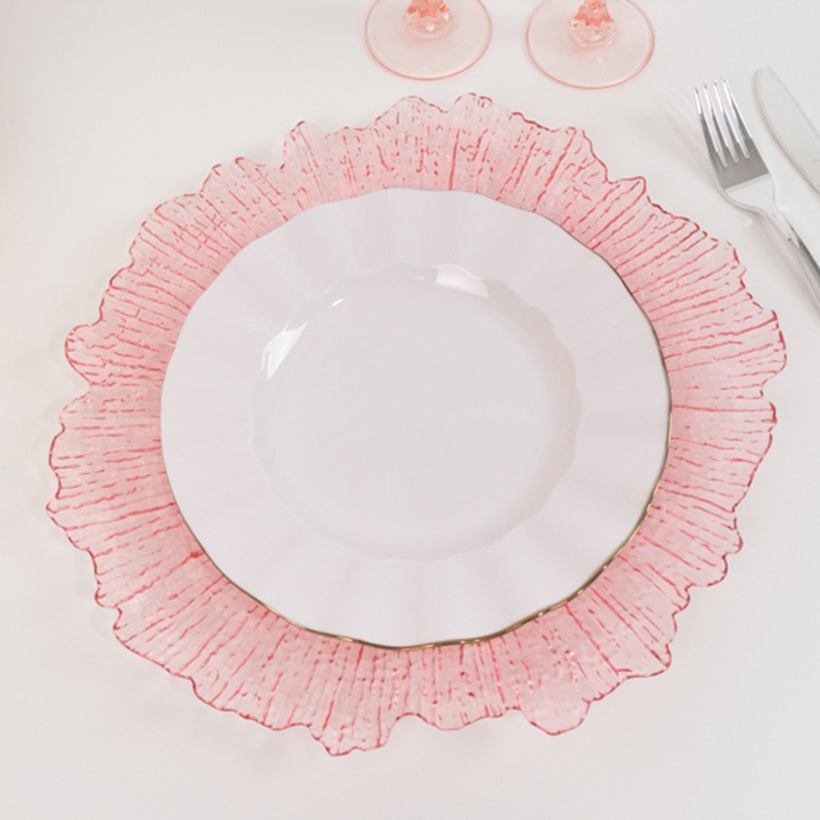 Hot Sale! 6-Pack 13-inch Transparent Blush Acrylic Round Charger Plates with Reef Design
