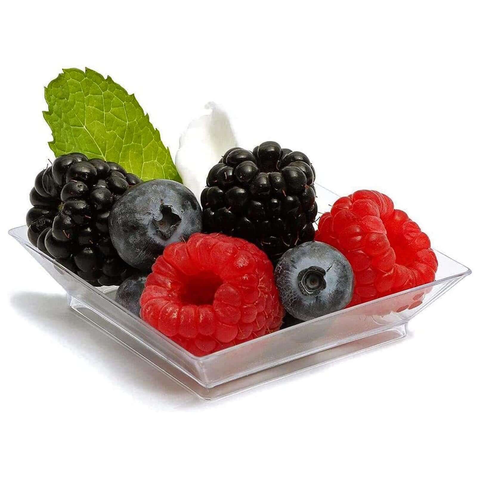 50-Pack Clear Plastic Disposable Appetizer Plates with Modern Square Design