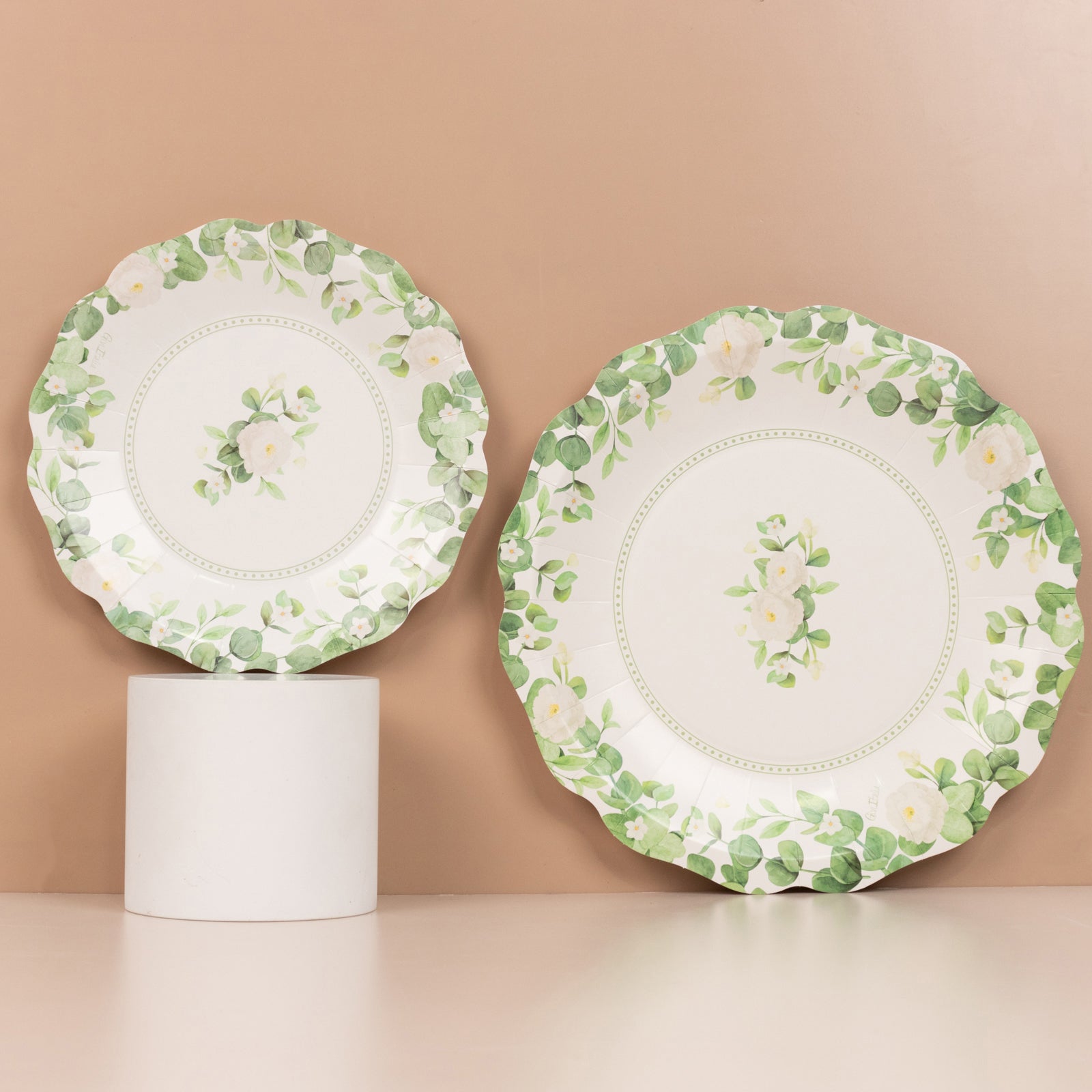 25-Pack Disposable 8-Inch White Floral Greenery Scalloped Edge Paper Dessert Plates - Ideal for Rustic Weddings & Garden Brunches