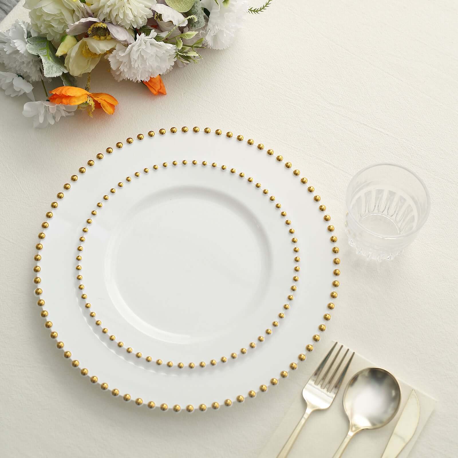 Hot Deal! 10-Pack Disposable White Plastic Round Dinner Plates with Gold Beaded Rim for Banquets