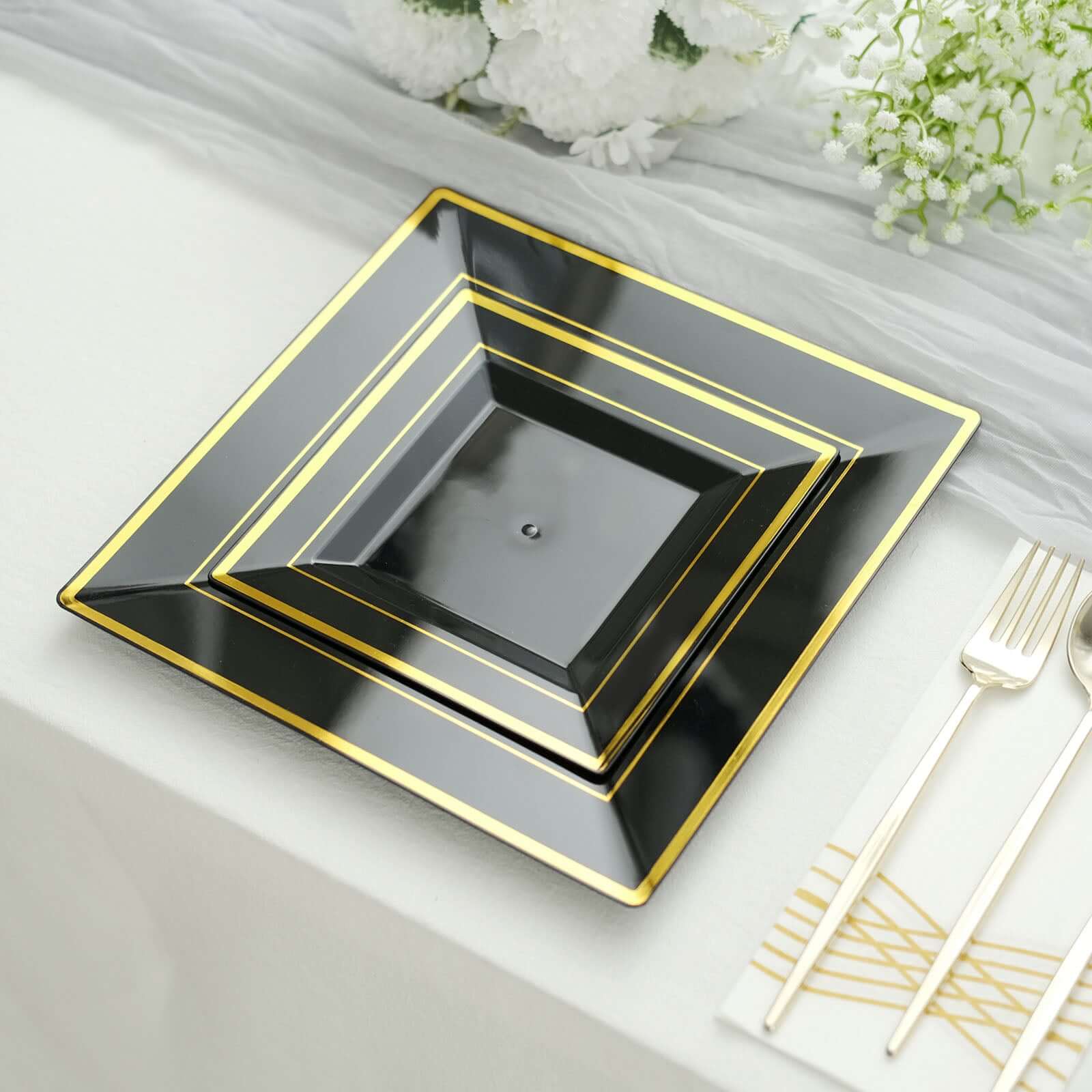 10-Piece Set of Lightweight Disposable Black Square Dinner Plates with Gold Trim