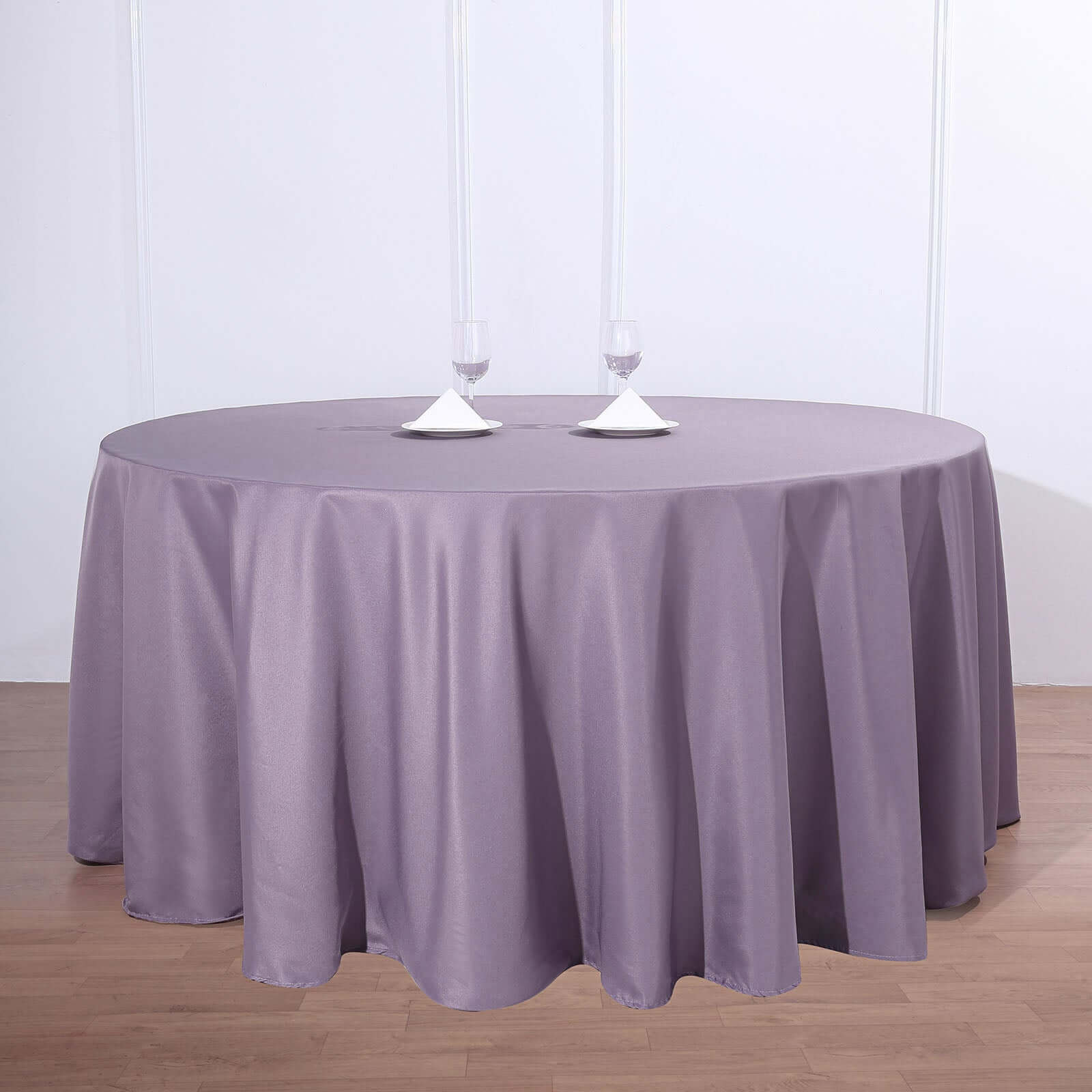 Seamless 132-Inch Round Violet Amethyst Polyester Tablecloth - Chic Table Cover