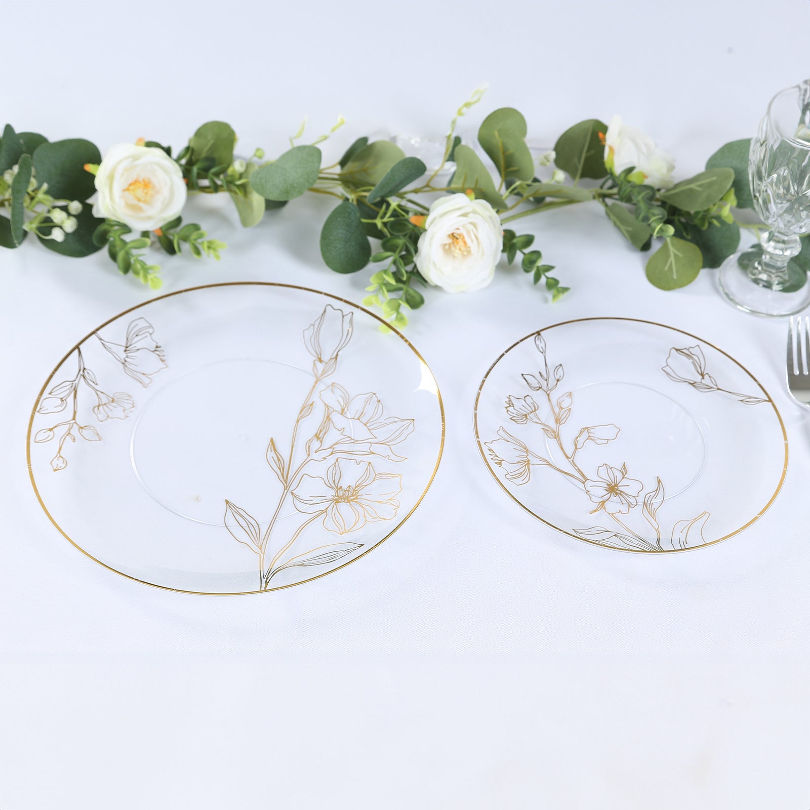 Set of 20 Disposable Clear Plastic Dinner and Dessert Plates with Metallic Gold Floral Design