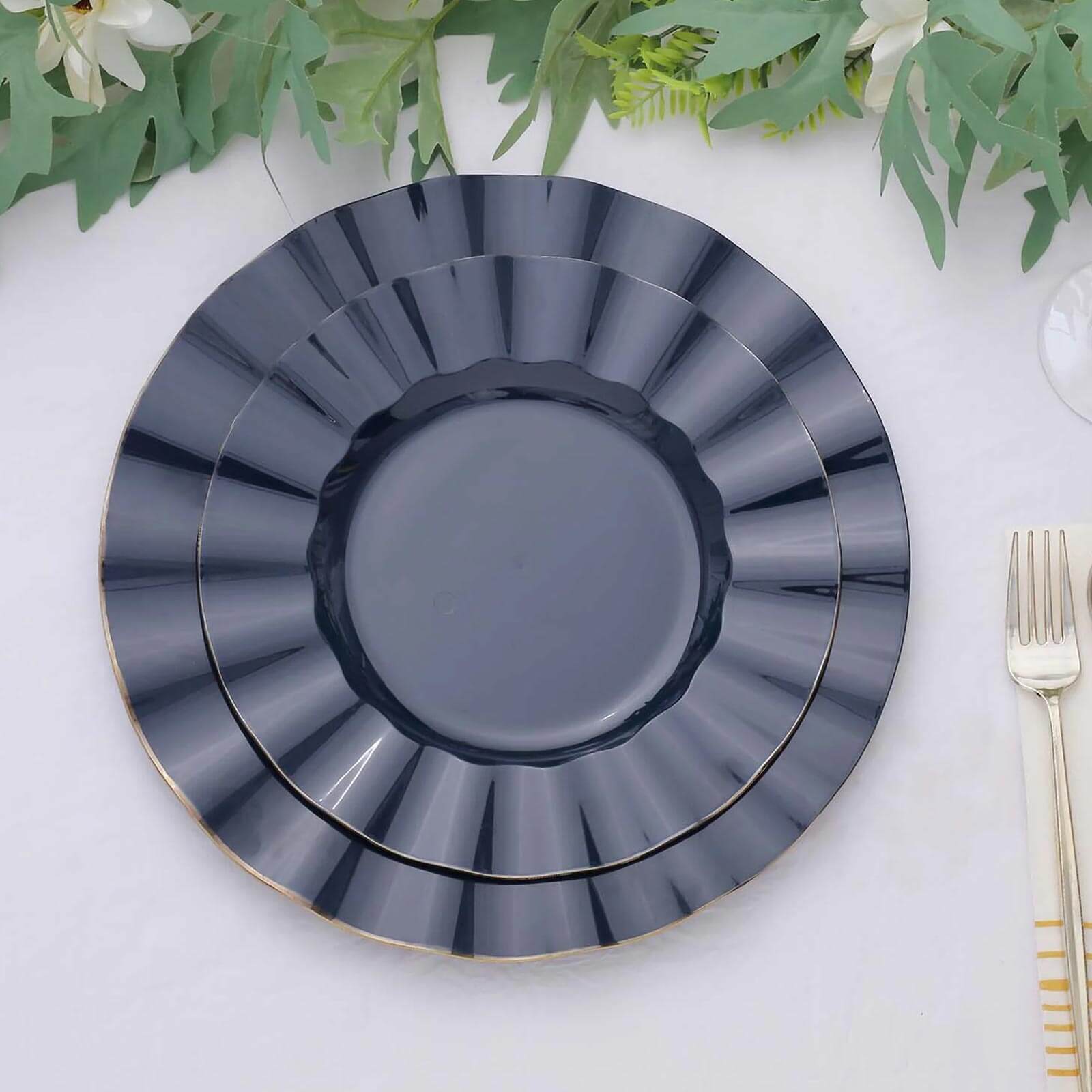 10-Piece Set of Navy Blue Plastic Round Dinner Plates with Gold Edged Ruffled Rim - Sturdy Disposable Dinnerware