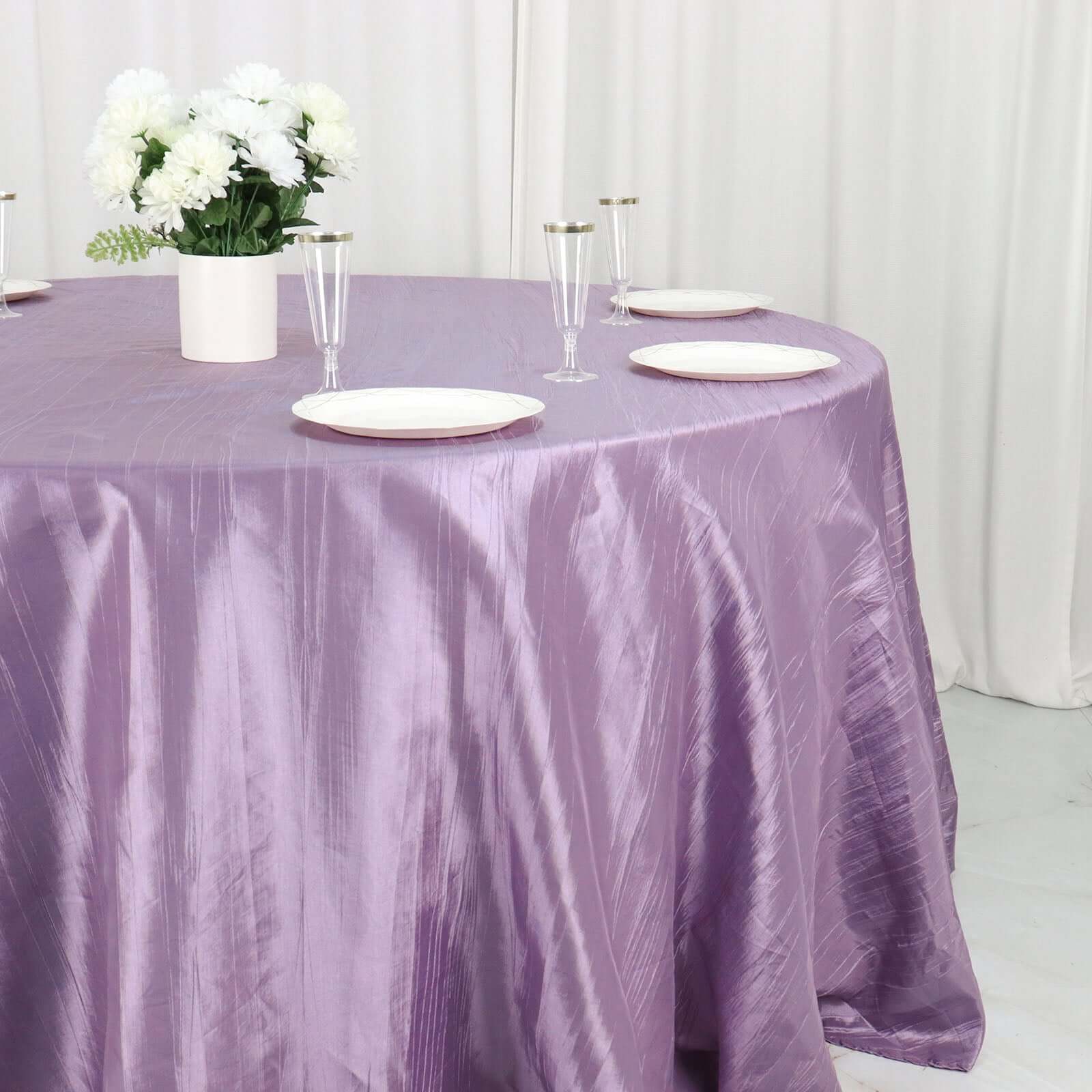 Seamless Crinkle Taffeta 132' Round Tablecloth in Violet Amethyst