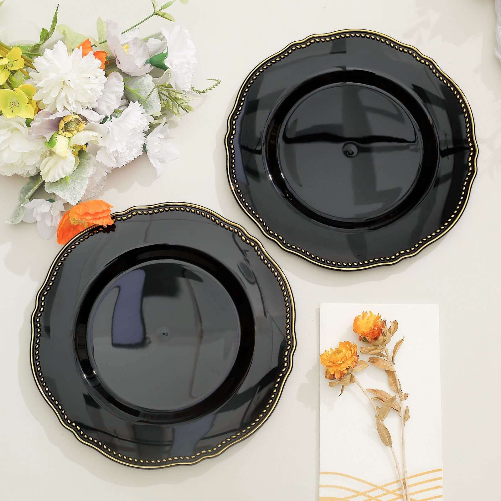 10-Piece Set of Disposable Black Plastic Dinner Plates with Gold Scalloped Rim, 9 Inches for Upscale Events