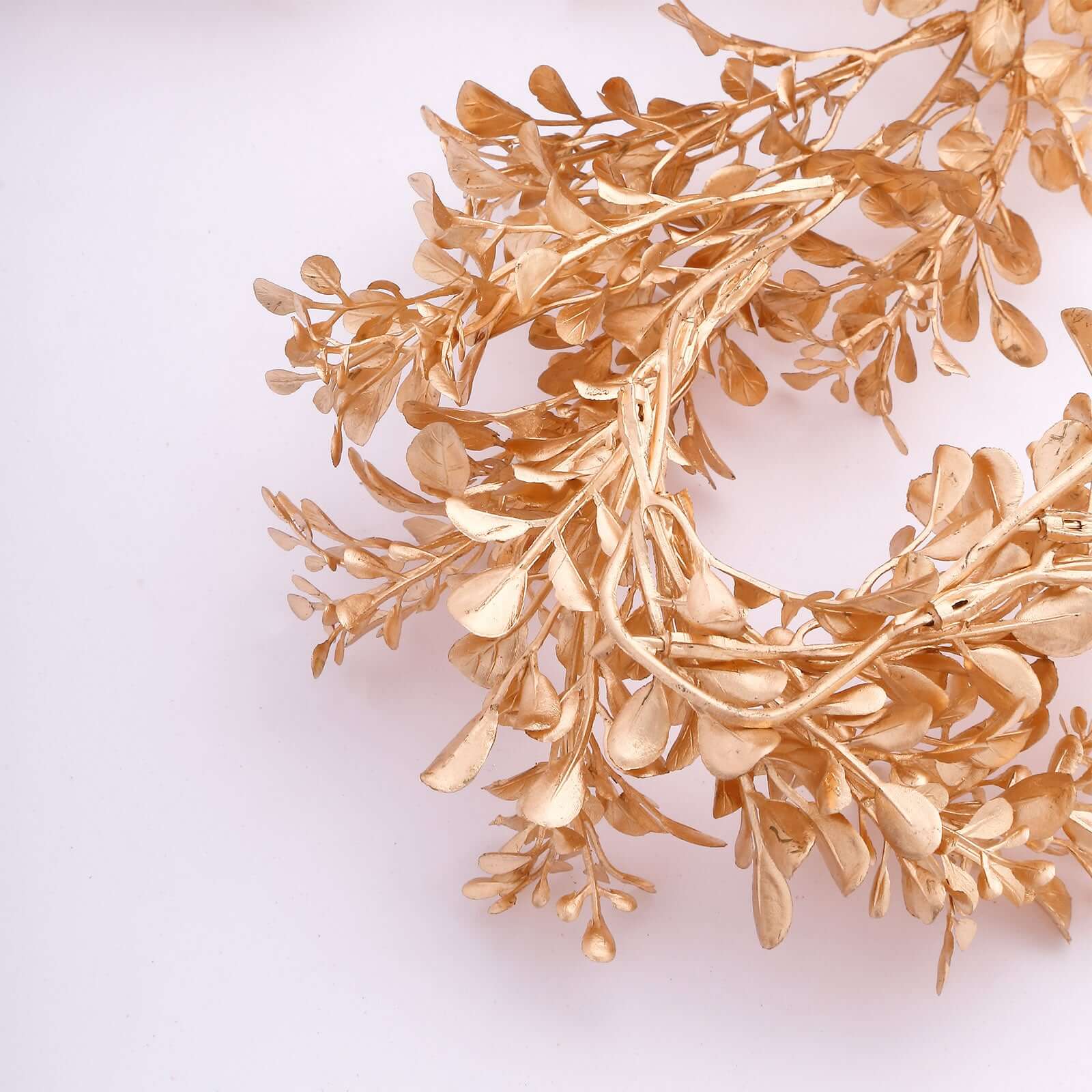 Hot Sale! 6ft Metallic Gold Artificial Boxwood Leaf Table Garland for Modern Event Decor