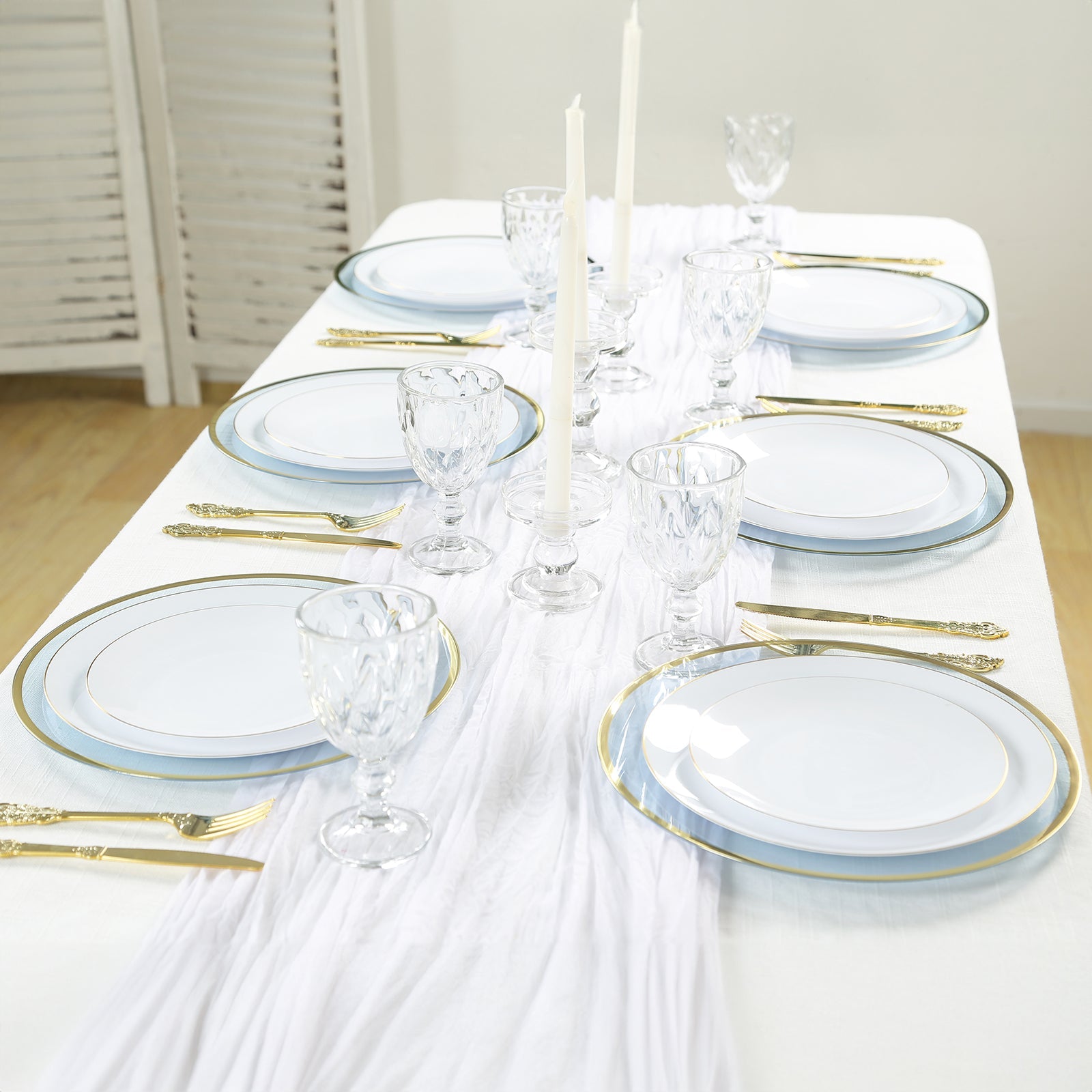 Economy 10-Pack 12-Inch Transparent Dusty Blue Round Plastic Charger Plates with Wide Gold Rim for Party Serving