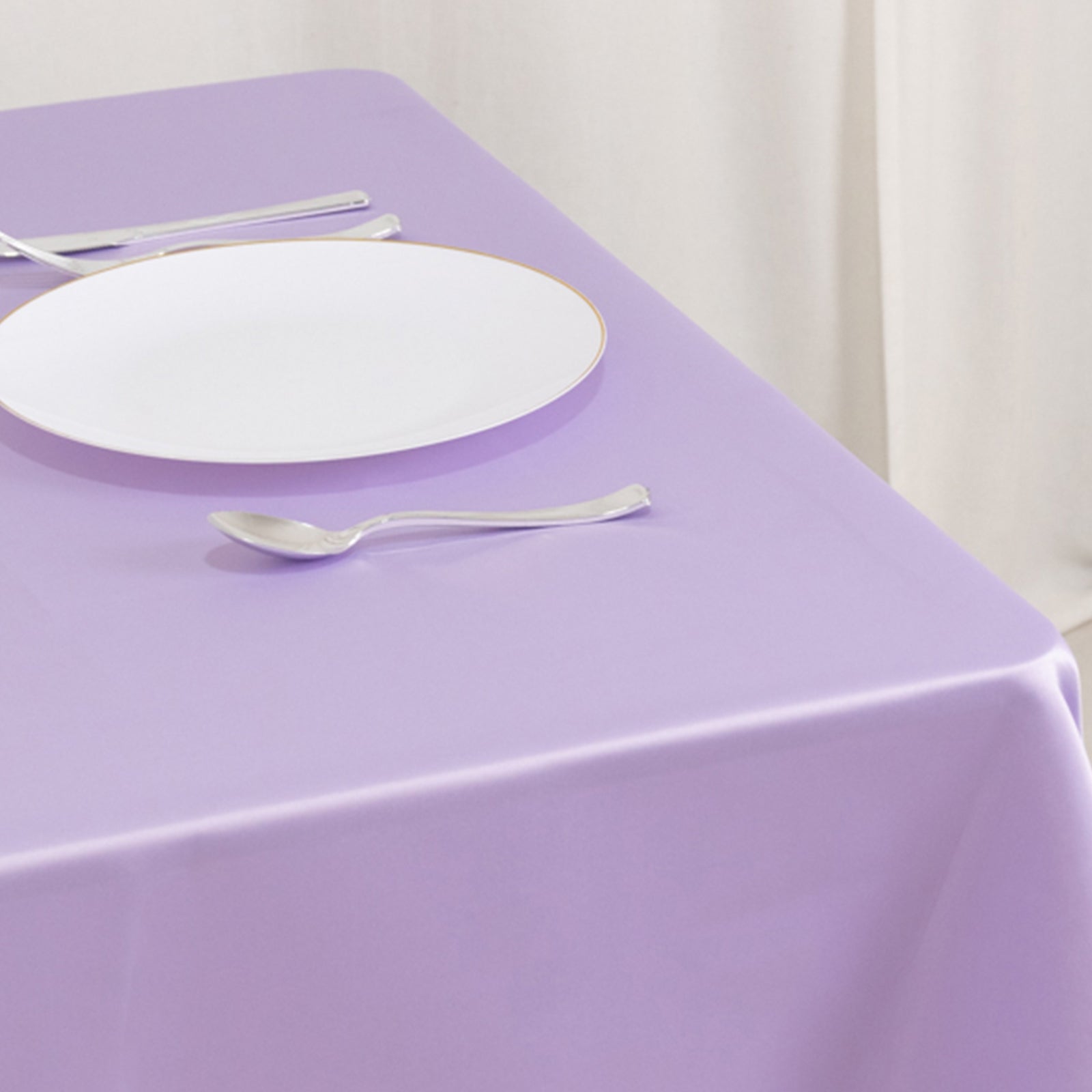Durable Silk-Like Lavender Lilac Lamour Satin 54x54 Square Table Overlay