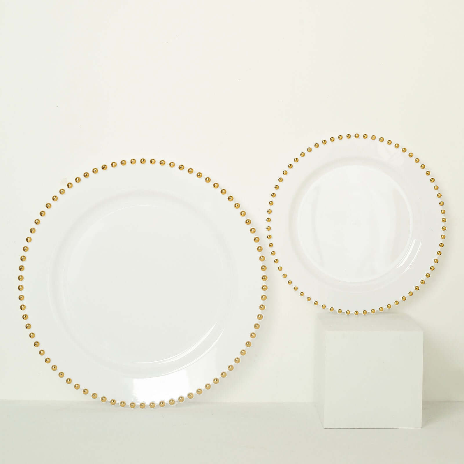 Hot Deal! 10-Pack Disposable White Plastic Round Dinner Plates with Gold Beaded Rim for Banquets