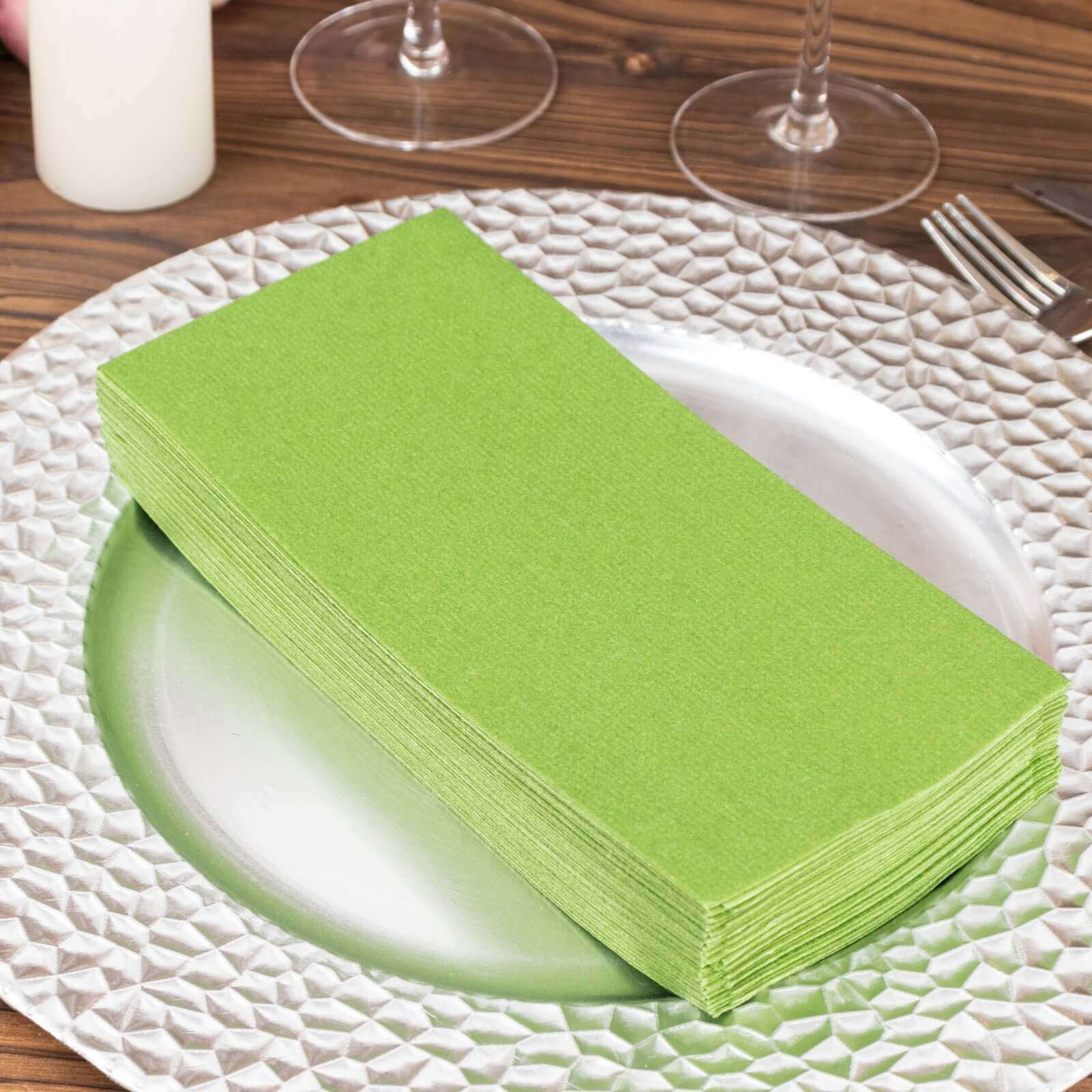 20-Pack Disposable Olive Green Airlaid Guest Towels - Linen-Like, Highly Absorbent Napkins