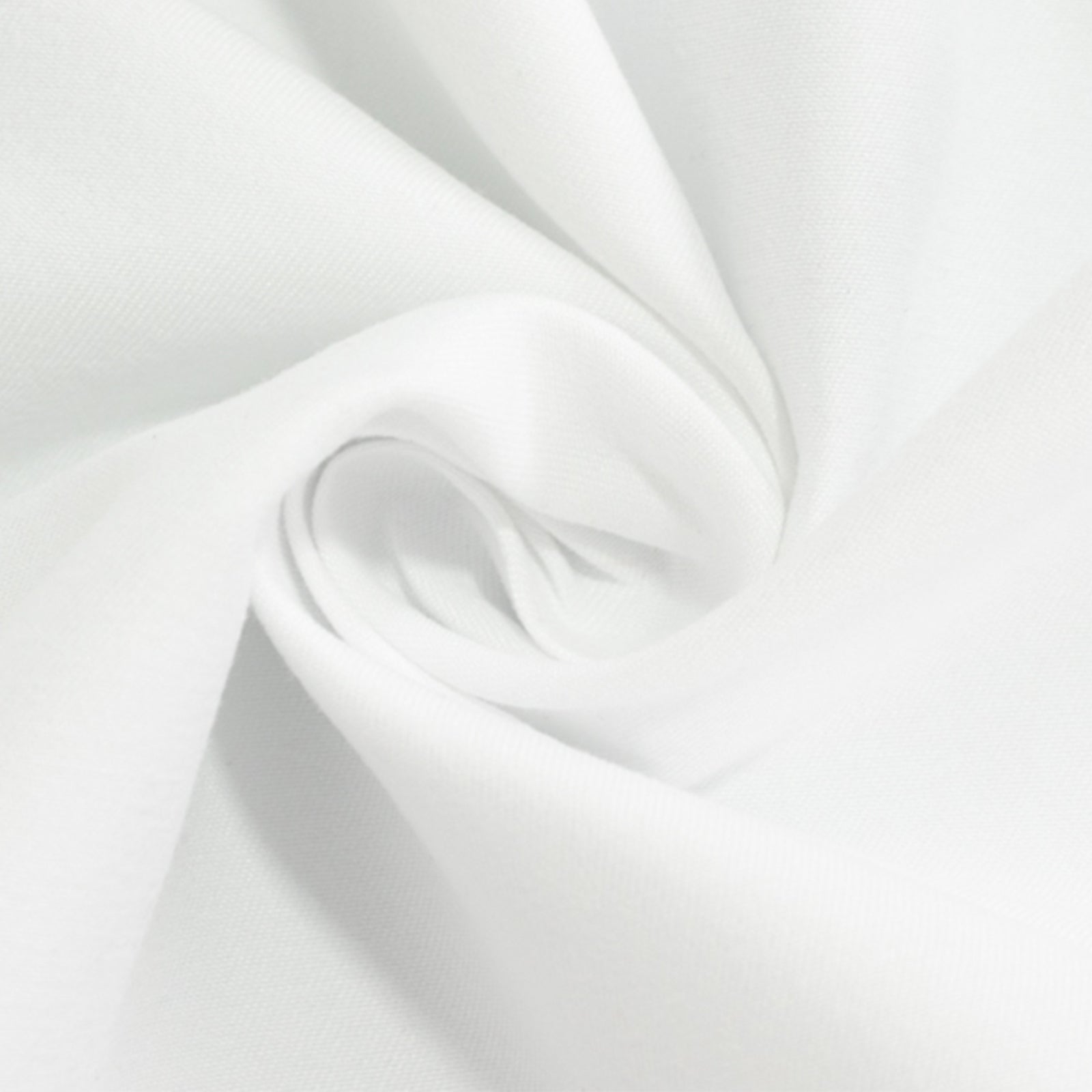 Premium Cotton Blend White 132" Round Tablecloth - Wrinkle-Free for Formal Events
