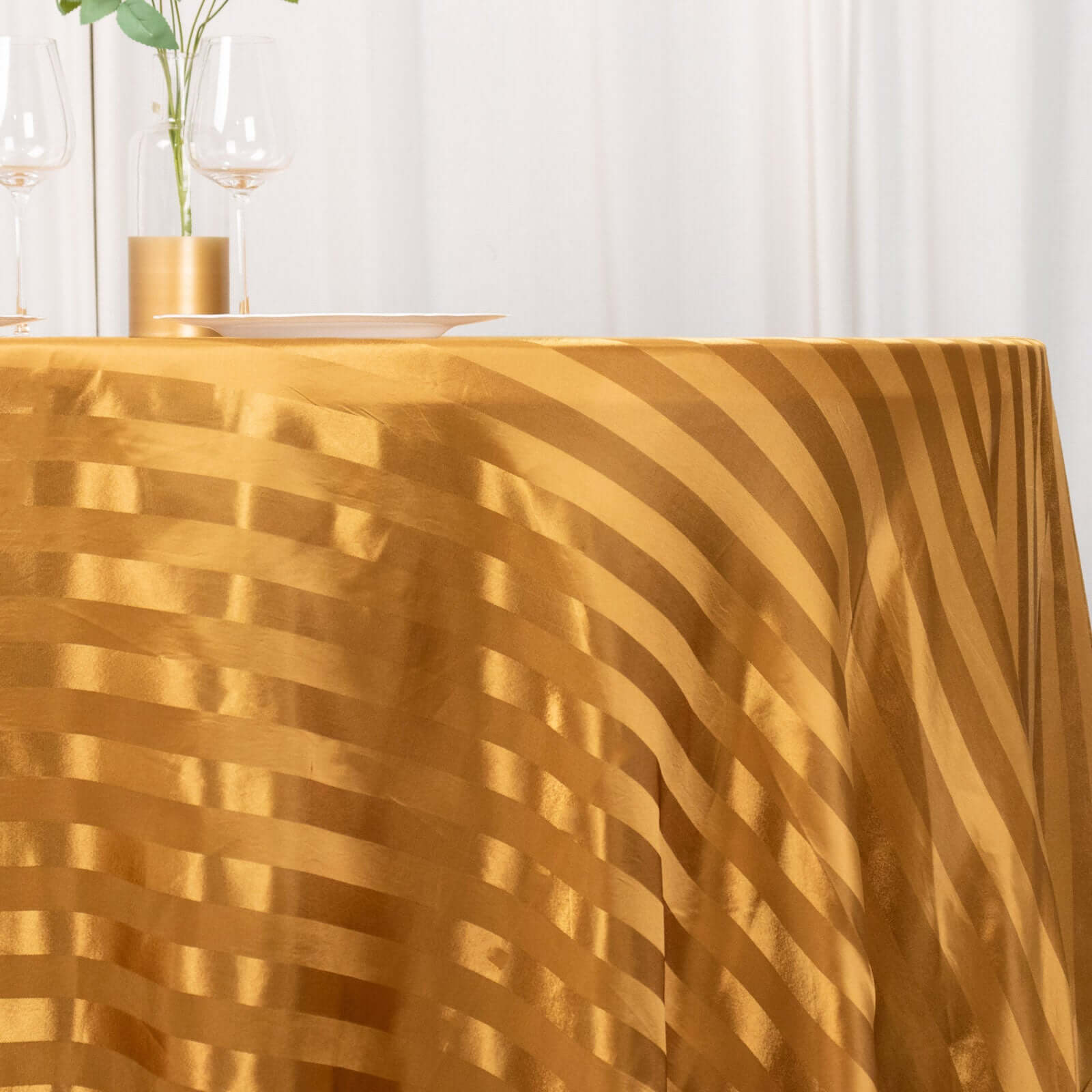 Hot Sale! 120-Inch Gold Satin Round Tablecloth with Glossy Stripes for Weddings