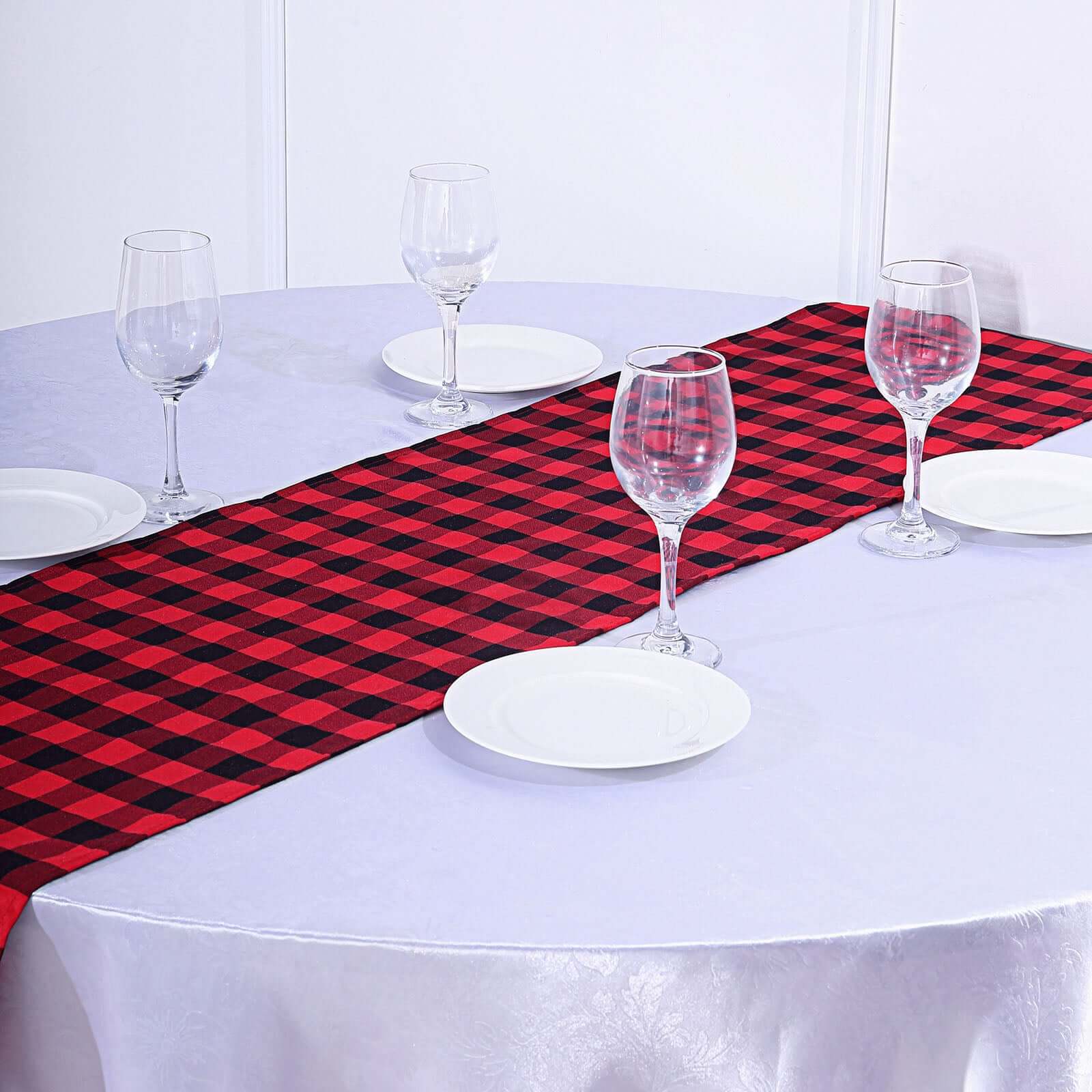 Hot Sale! 14x108 Black and Red Checkered Polyester Outdoor Table Runner with Buffalo Plaid Pattern