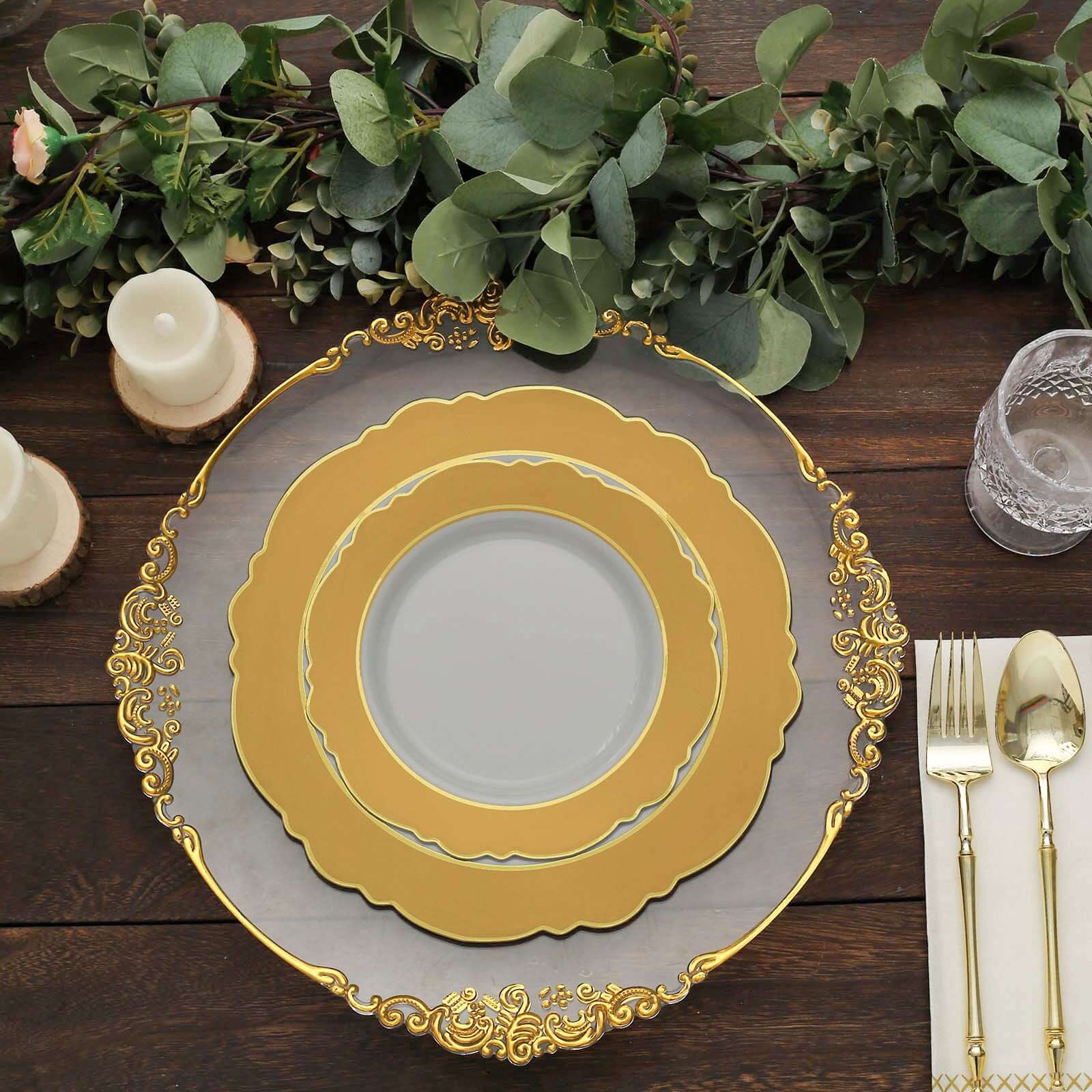 10-Pack Disposable White Plastic Dessert Plates with Gold Blossom & Edging for Elegant Table Decor