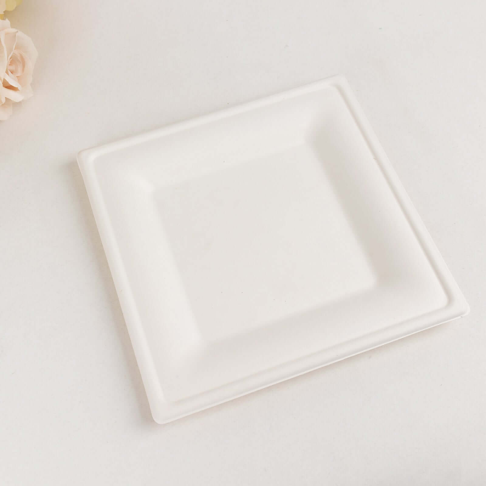 50-Piece Set of White Wide-Rimmed Square 10-Inch Bagasse Dinner Plates - Eco-Friendly for Events