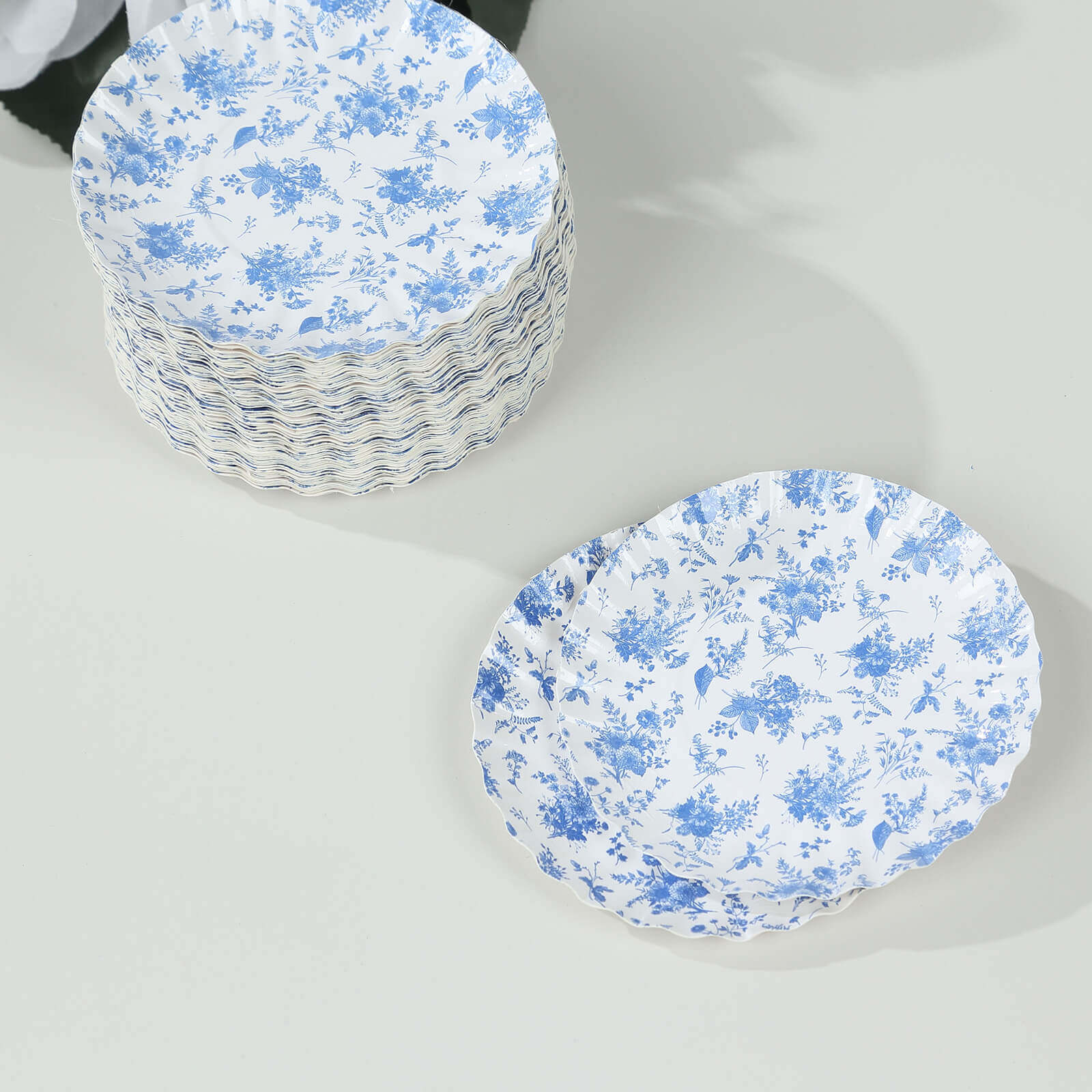 100-Pack Disposable White & Blue French Toile Round Mini Dessert Plates - Ideal for Party Snacks