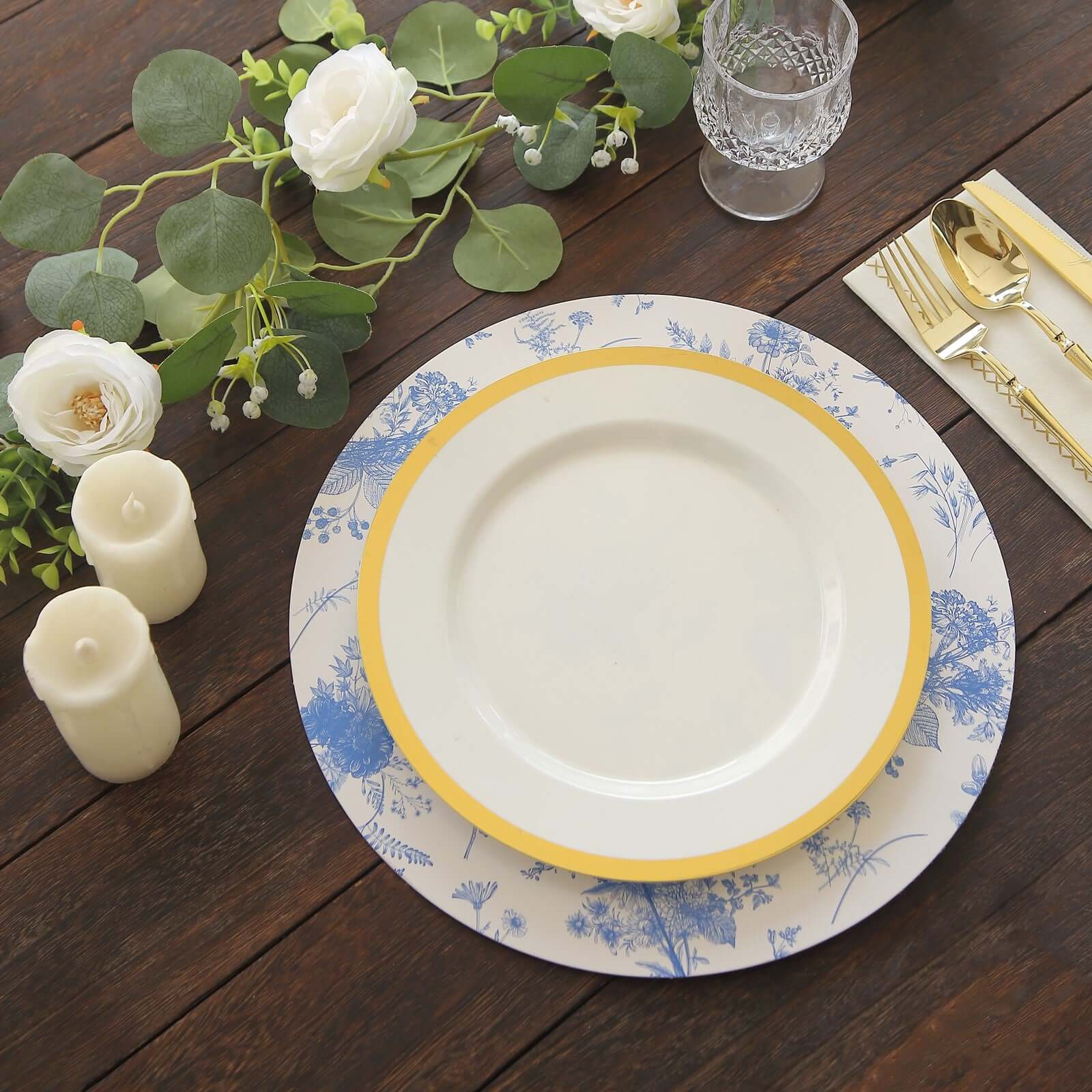Get This 6-Pack of Stylish 13-Inch French Toile Print Disposable Charger Plates for Easy Cleanup