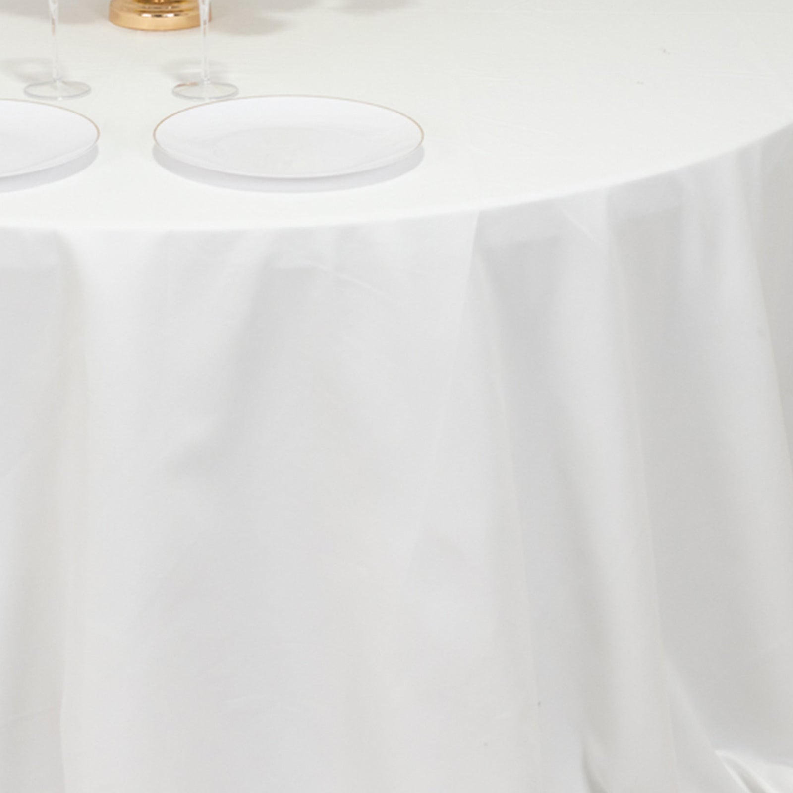 Premium Cotton Blend White 132" Round Tablecloth - Wrinkle-Free for Formal Events