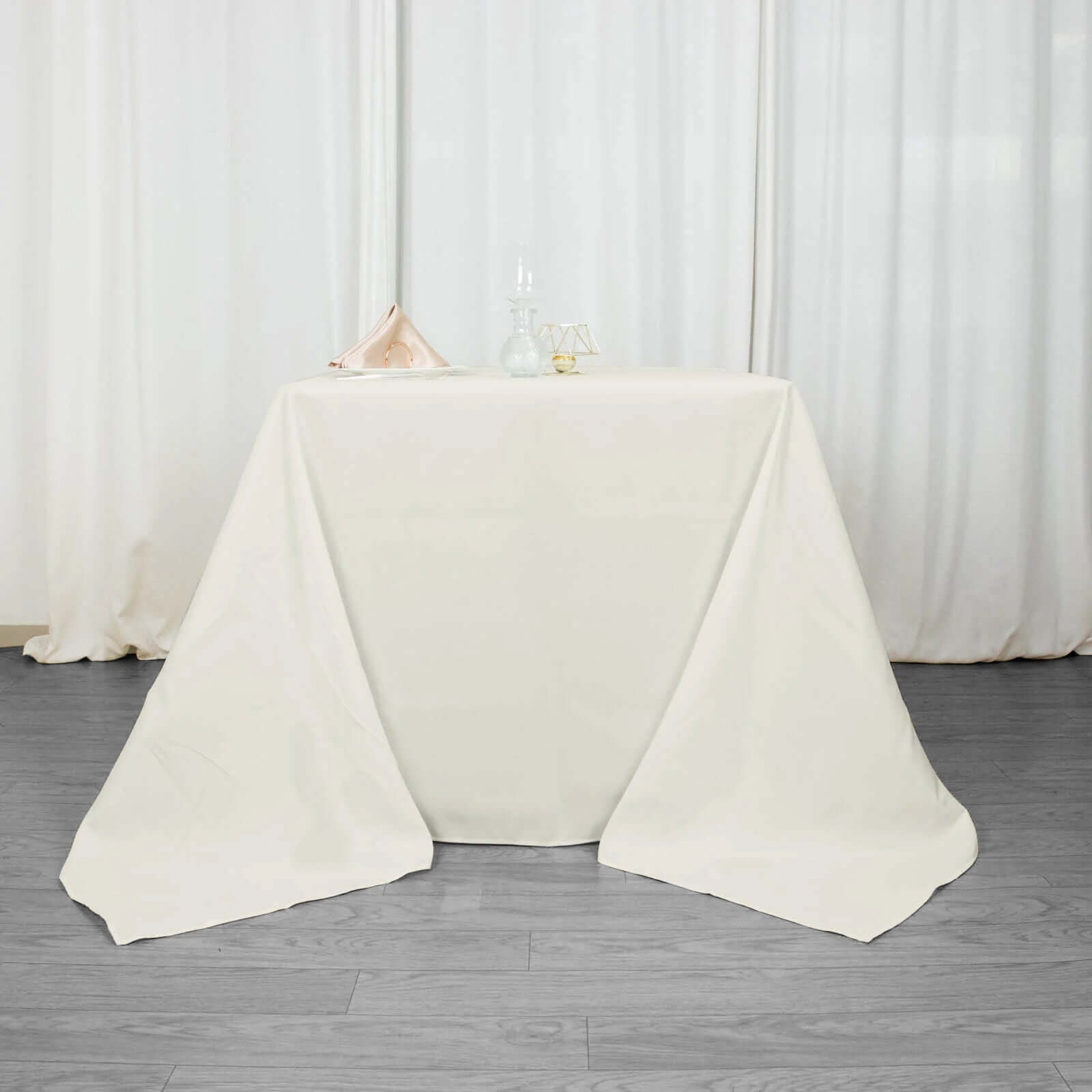 Hot Sale! 90x90 Ivory 220GSM Wrinkle-Resistant Premium Polyester Square Table Cover