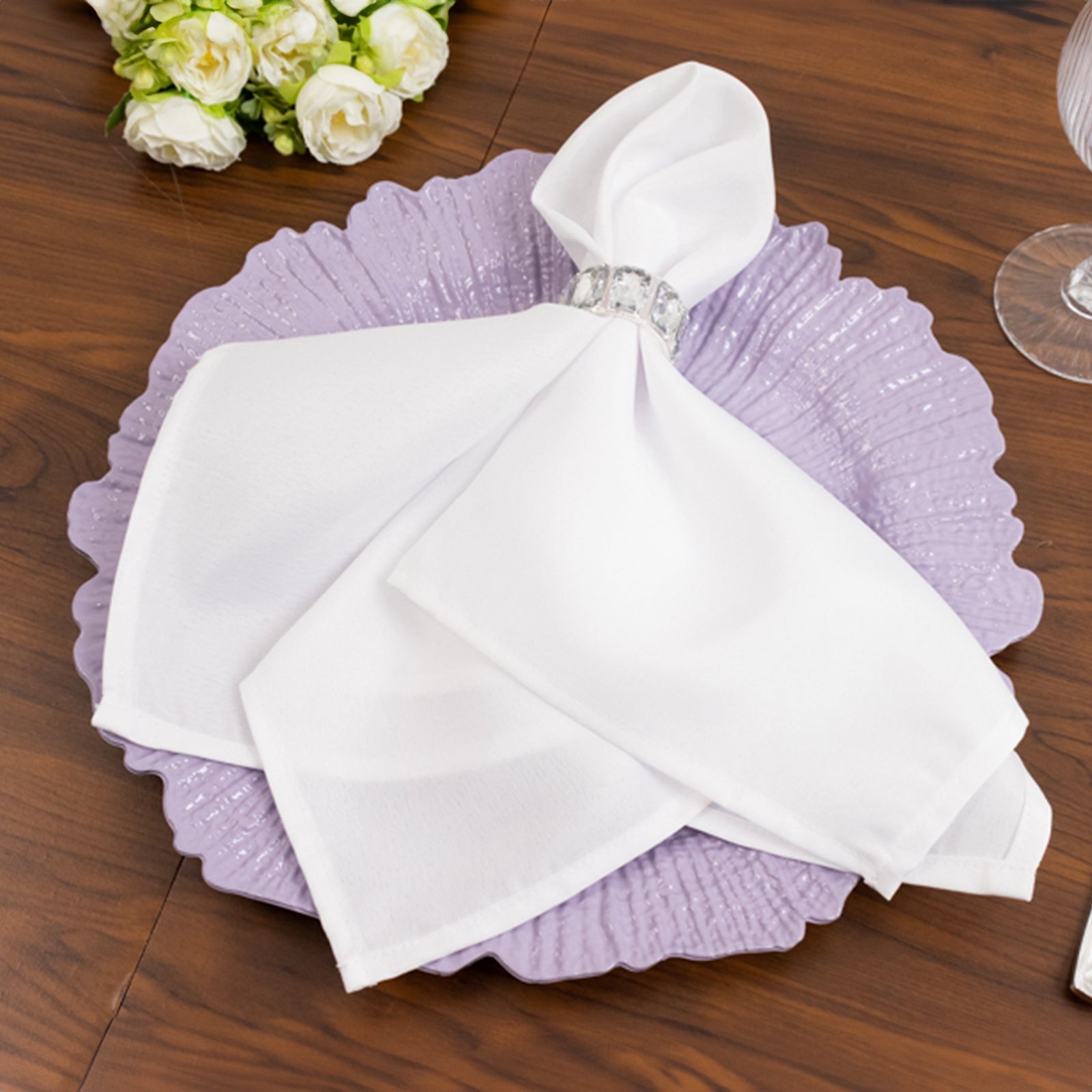 Hot Sale! 6-Piece Set of 13-Inch Lavender Lilac Round Acrylic Plastic Dinner Charger Plates with Reef Design