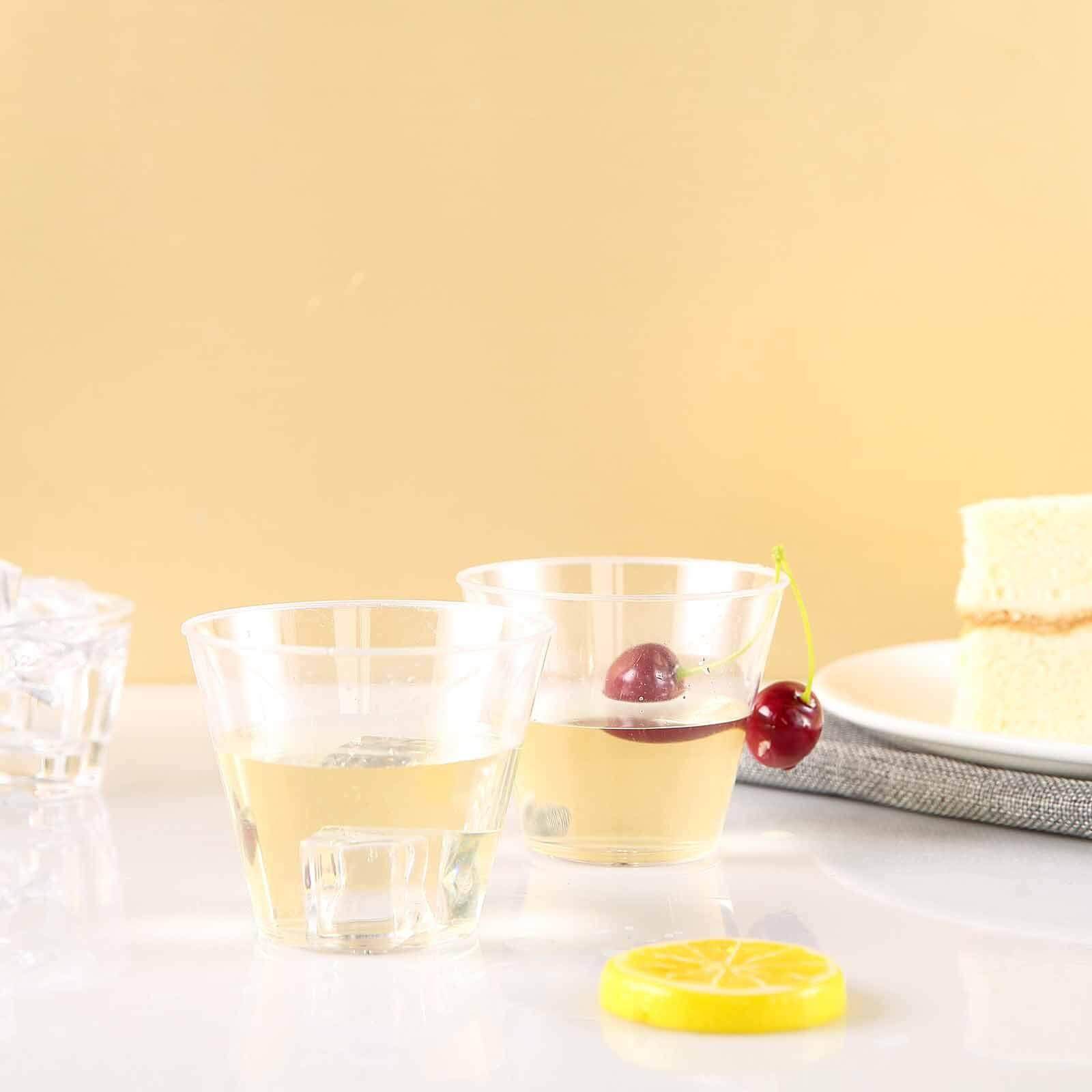 25-Piece Set of 9oz Clear Hard Plastic Disposable Party Tumblers