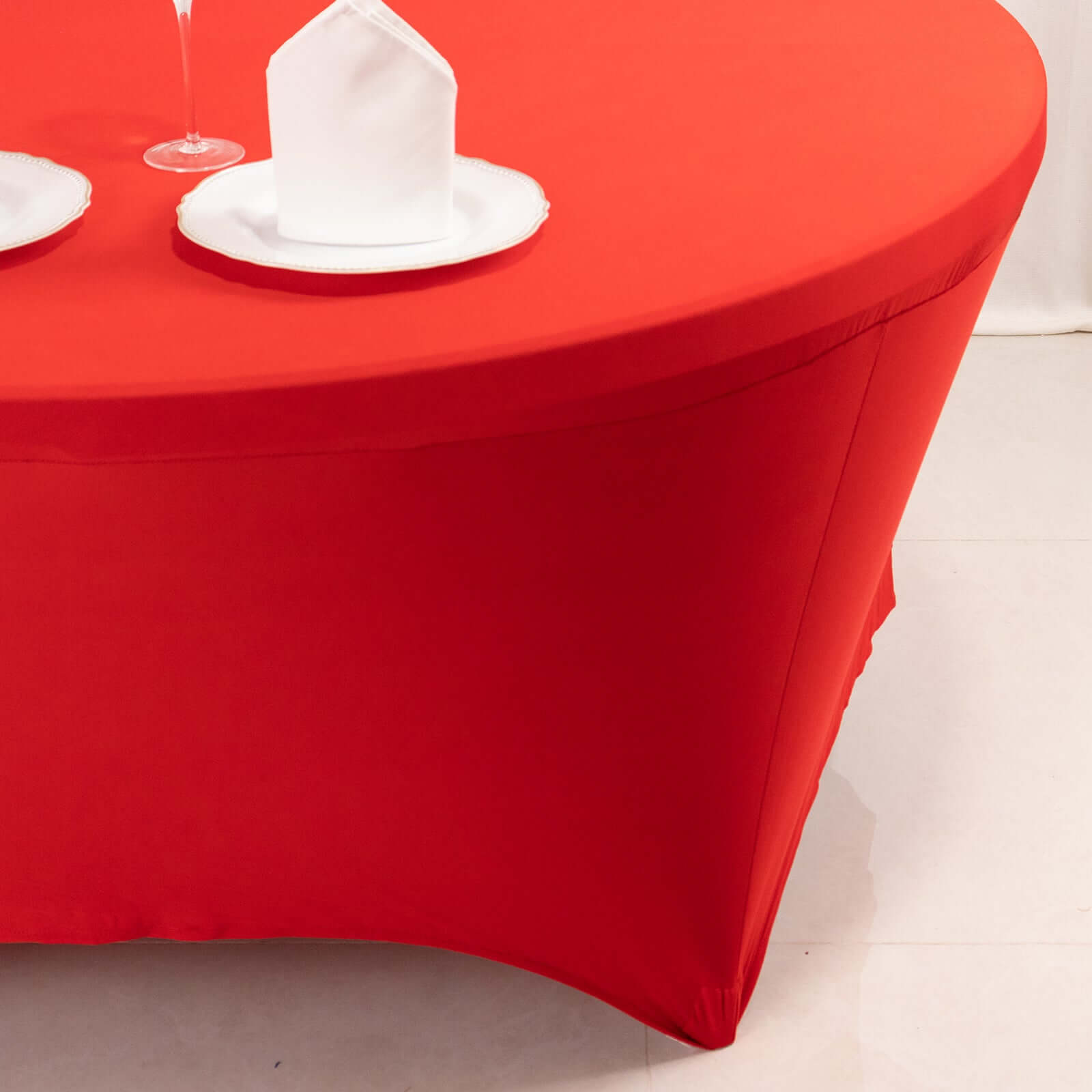 Red Durable Stretch Spandex 6ft Round Tablecloth - Form-Fitting Offer