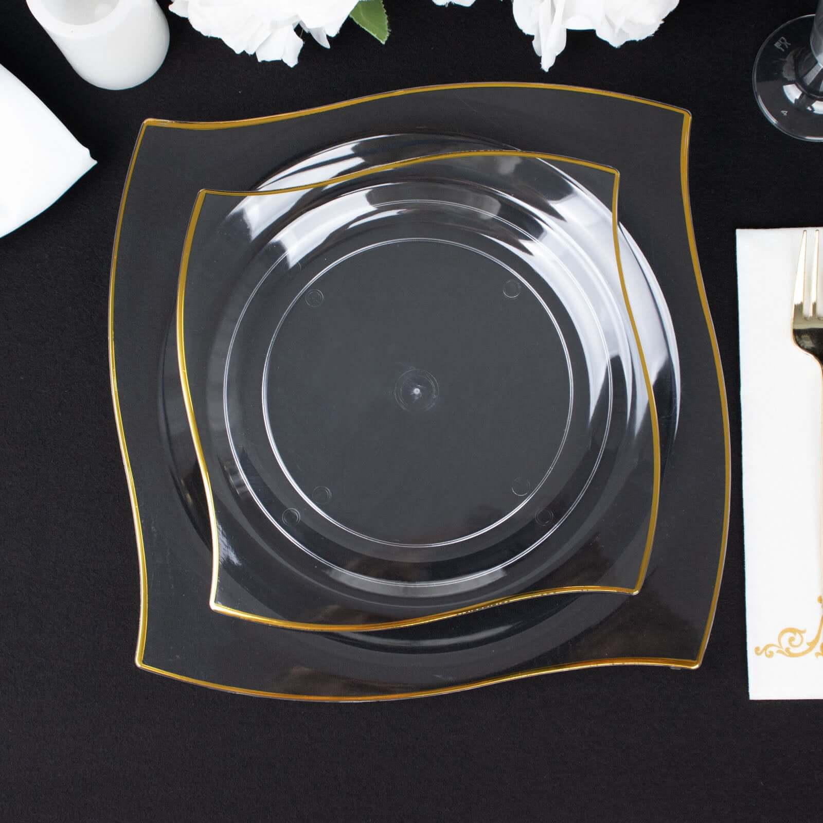 10-Pack Disposable Clear Plastic Square Dinner Plates with Gold Wavy Rim