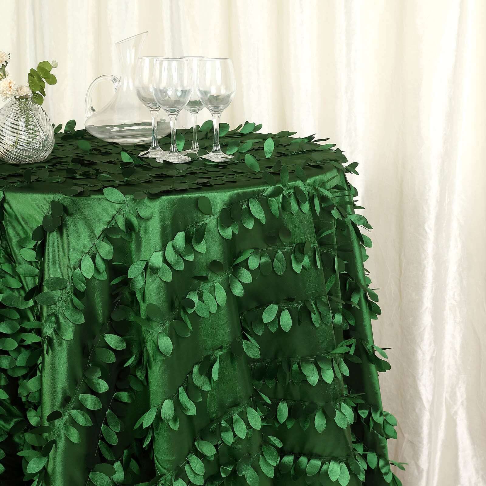 Green 132' Taffeta Round Tablecloth with 3D Leaf Petal Design - Perfect for Events!